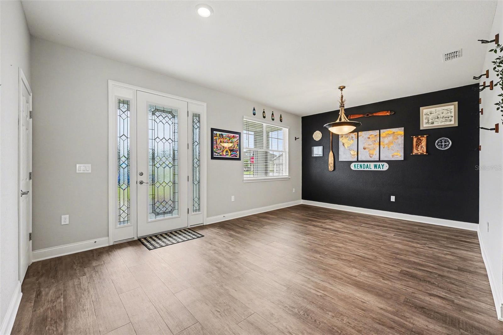 Image 4 of 30 For 3102 Kendal Way