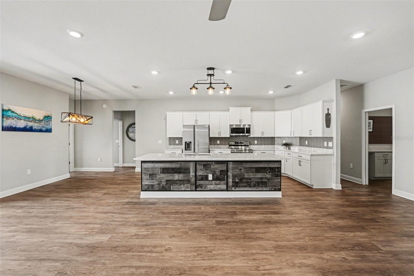 Image 9 of 30 For 3102 Kendal Way