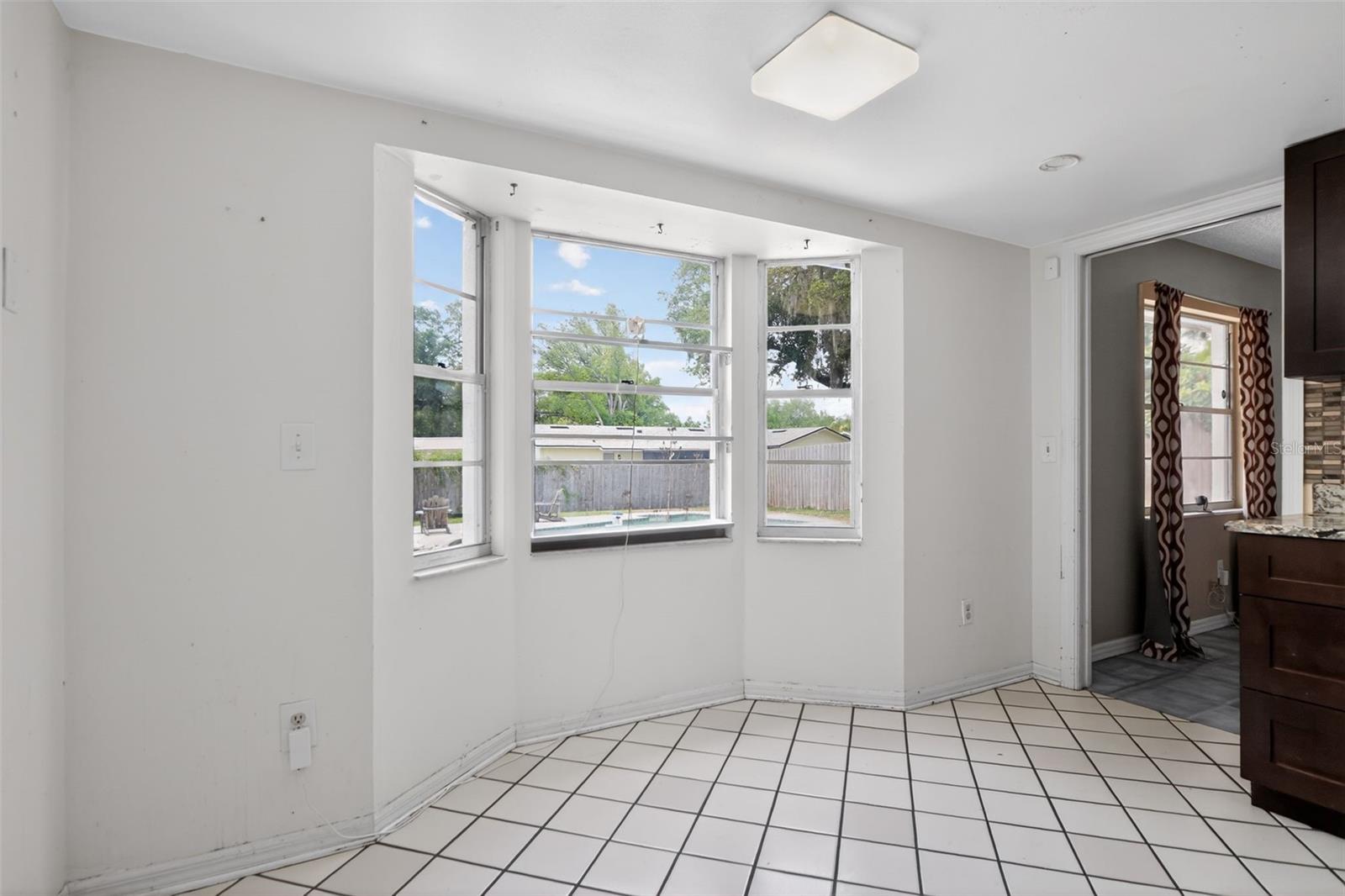 Image 8 of 26 For 175 Sheridan Avenue