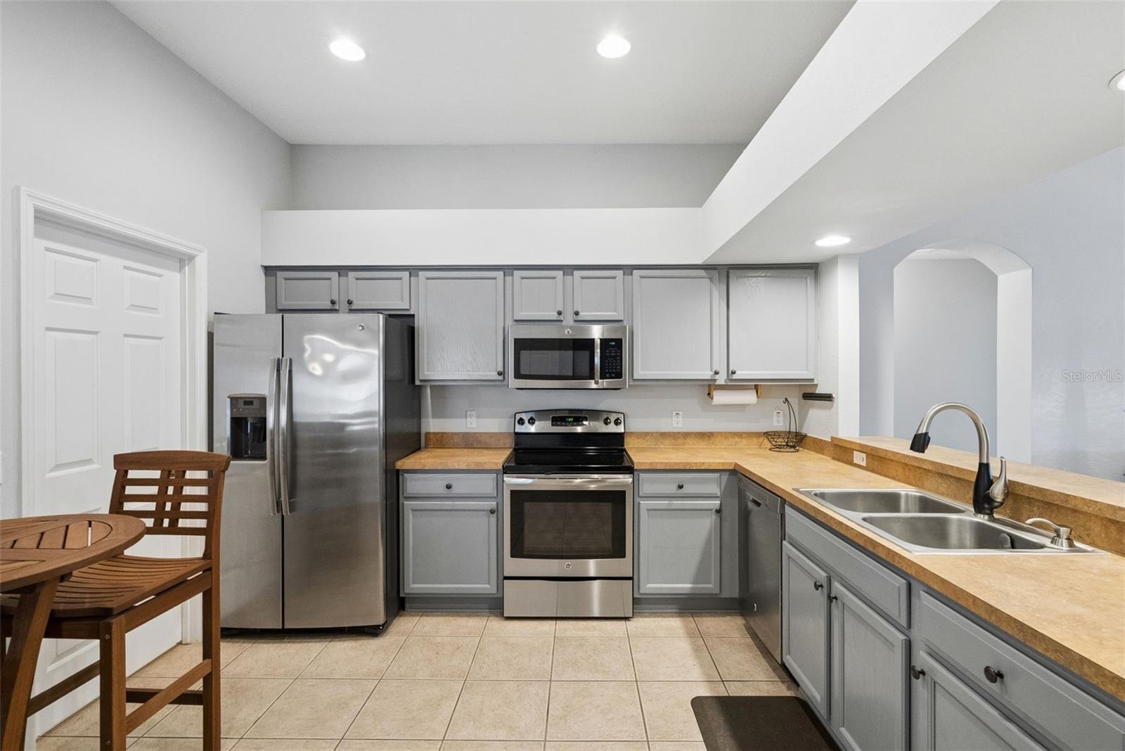 Image 10 of 28 For 180 Kettering Road