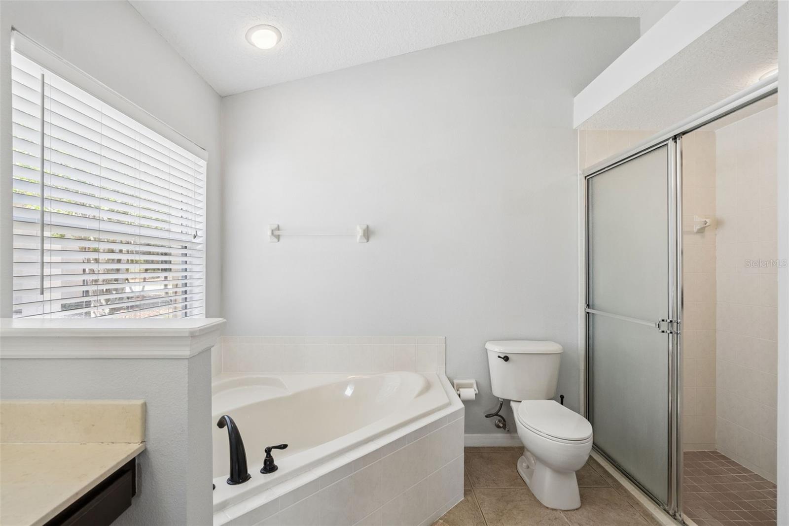 Image 19 of 28 For 180 Kettering Road