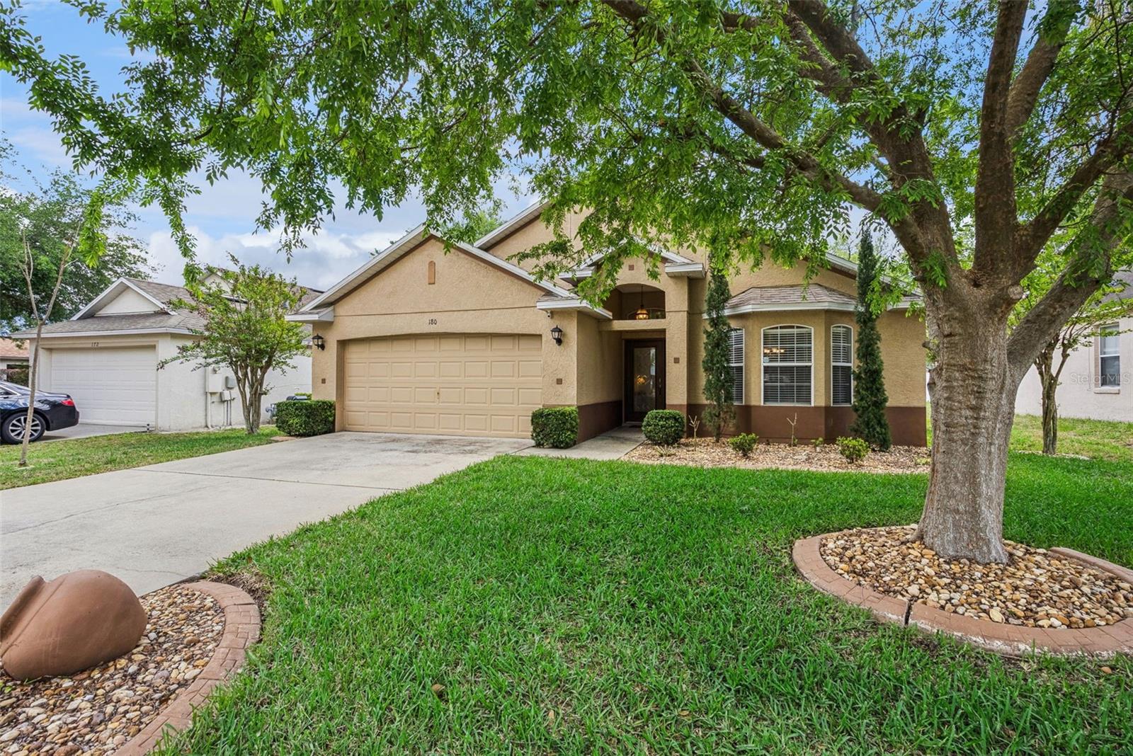 Image 2 of 28 For 180 Kettering Road