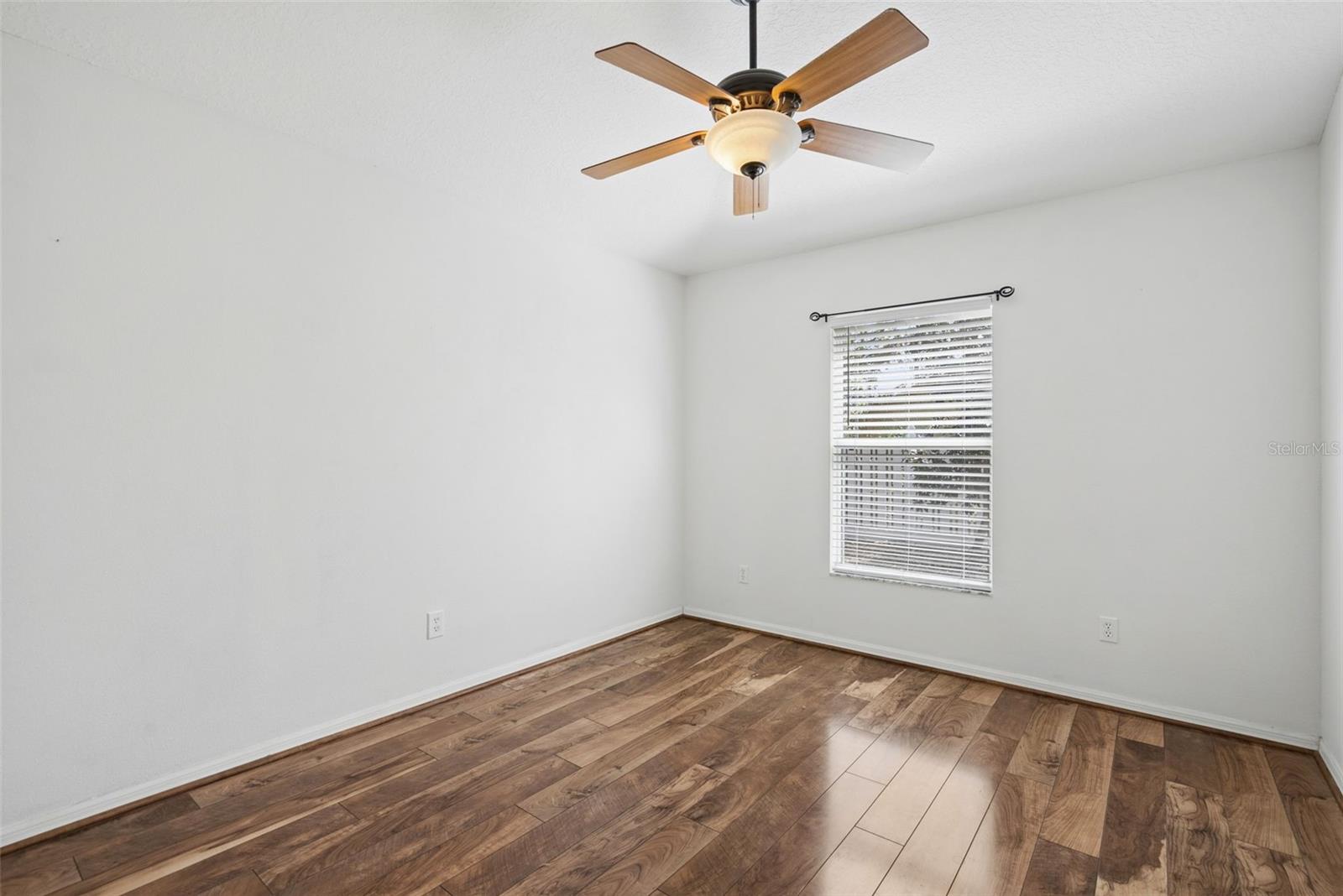 Image 21 of 28 For 180 Kettering Road