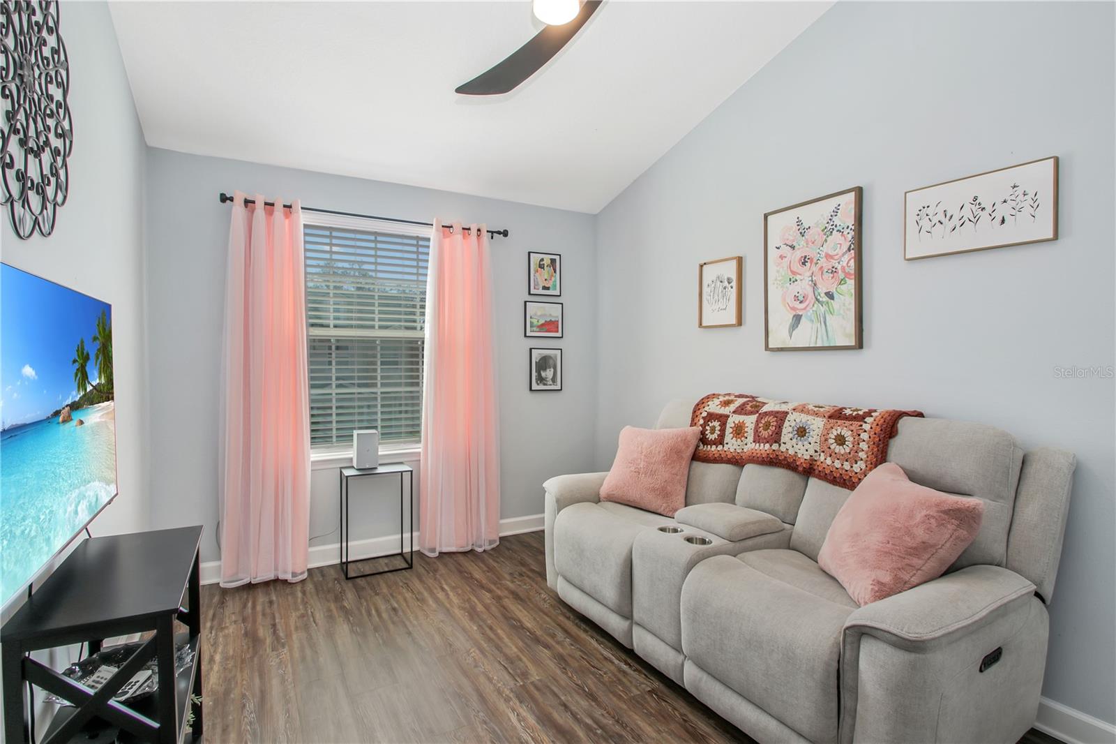 Image 16 of 24 For 3172 Crown Jewel Court