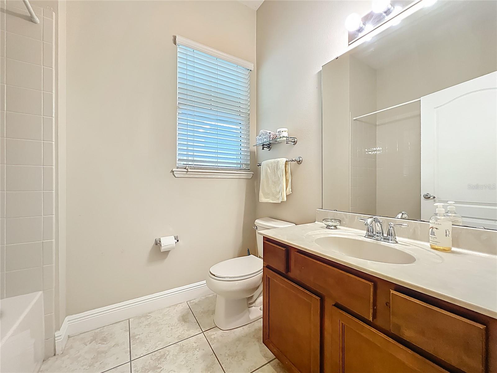 Image 21 of 55 For 8461 Greider Way