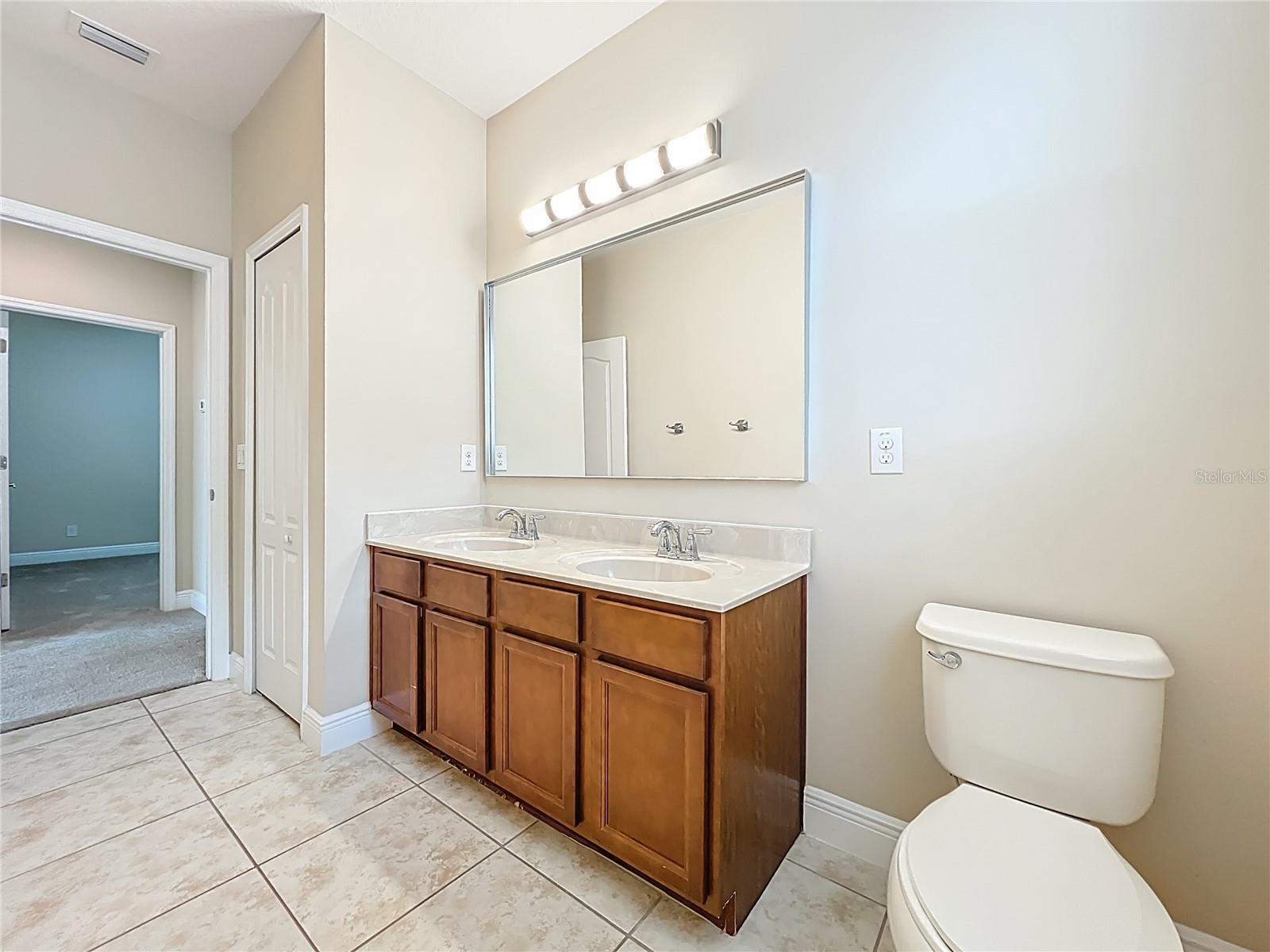 Image 40 of 55 For 8461 Greider Way