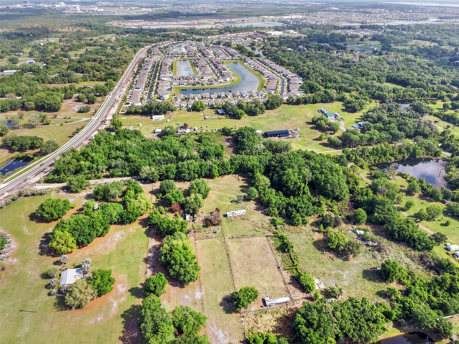 Image 16 of 22 For 4385 Semoran Farms Road