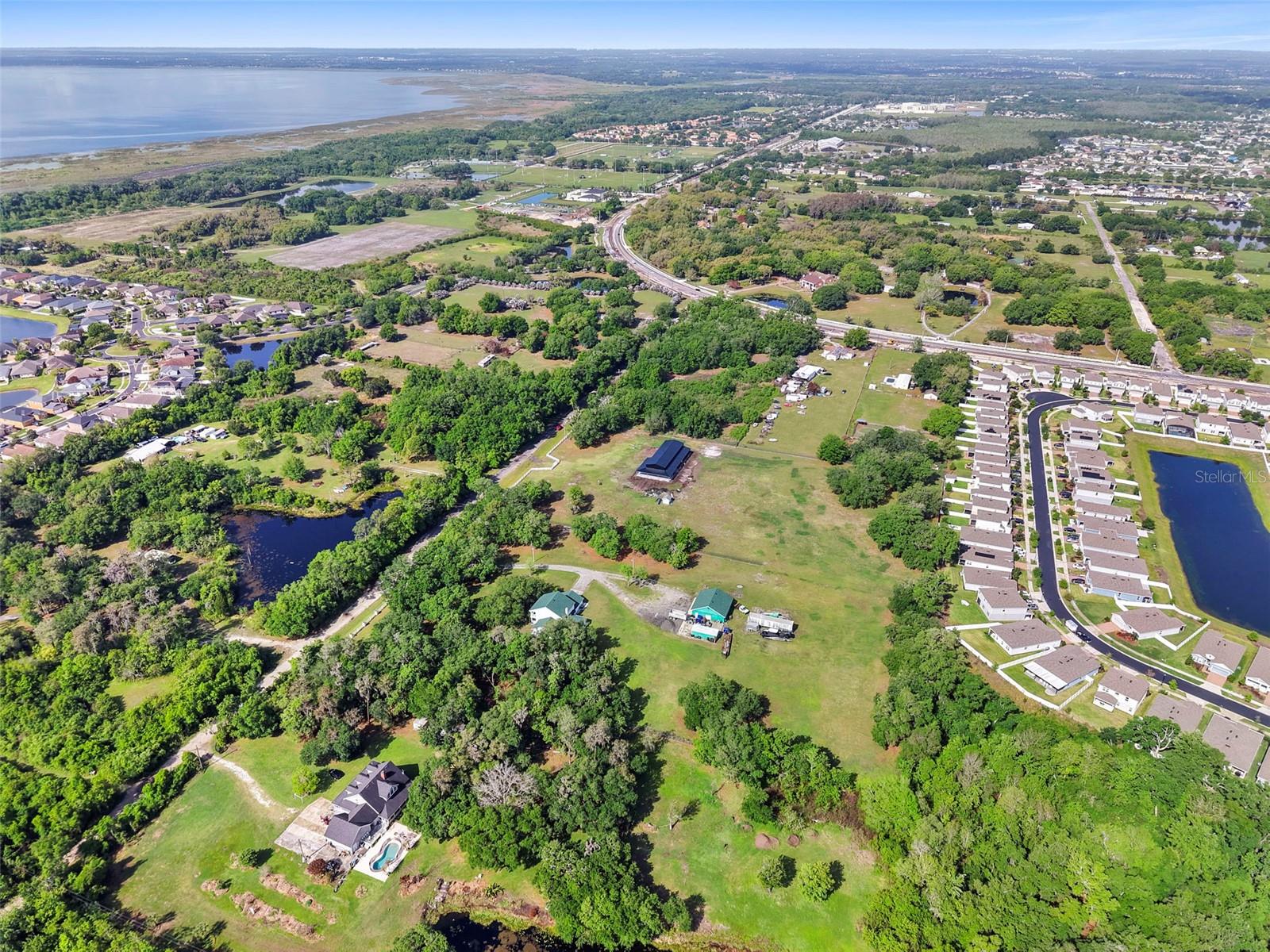 Image 18 of 22 For 4385 Semoran Farms Road