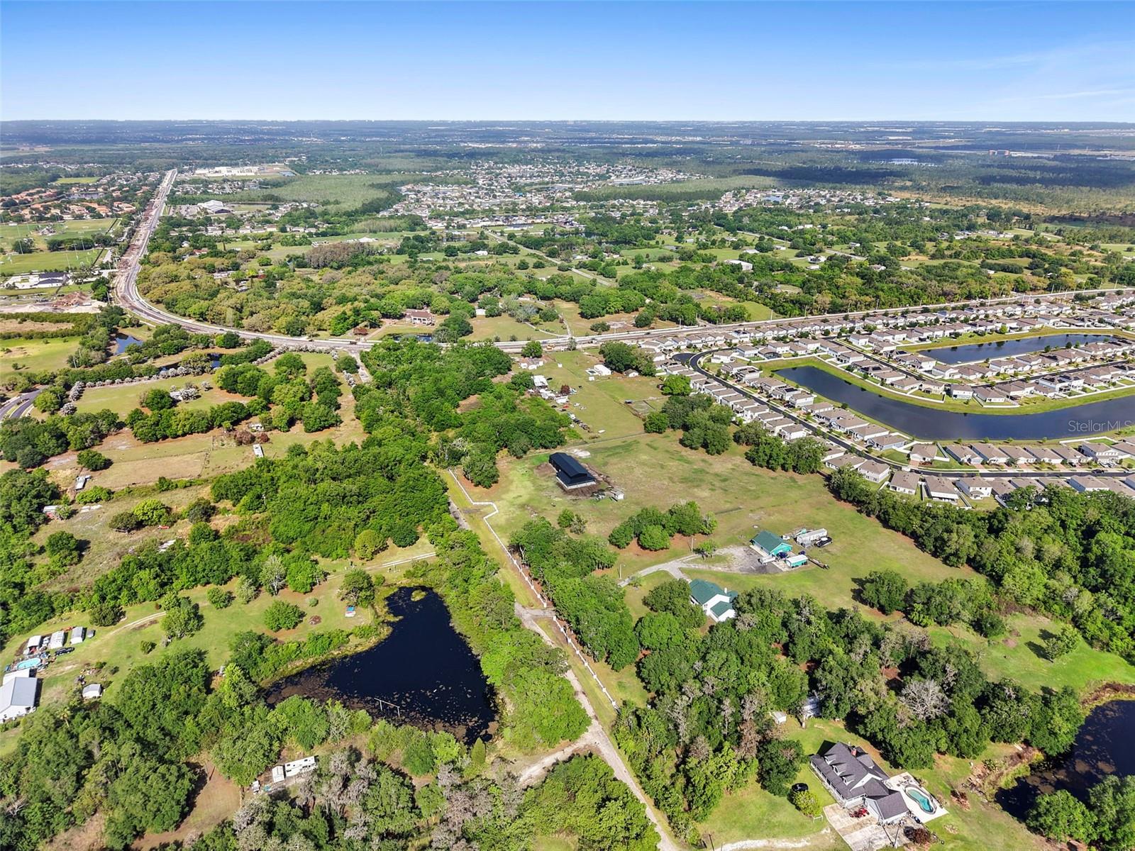 Image 6 of 22 For 4385 Semoran Farms Road