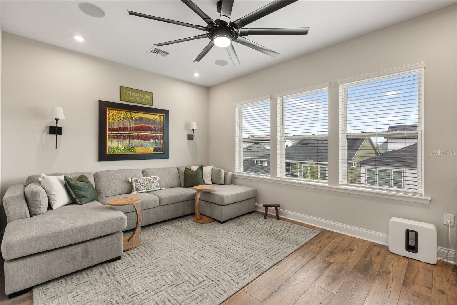 Image 18 of 44 For 6539 Quest Street