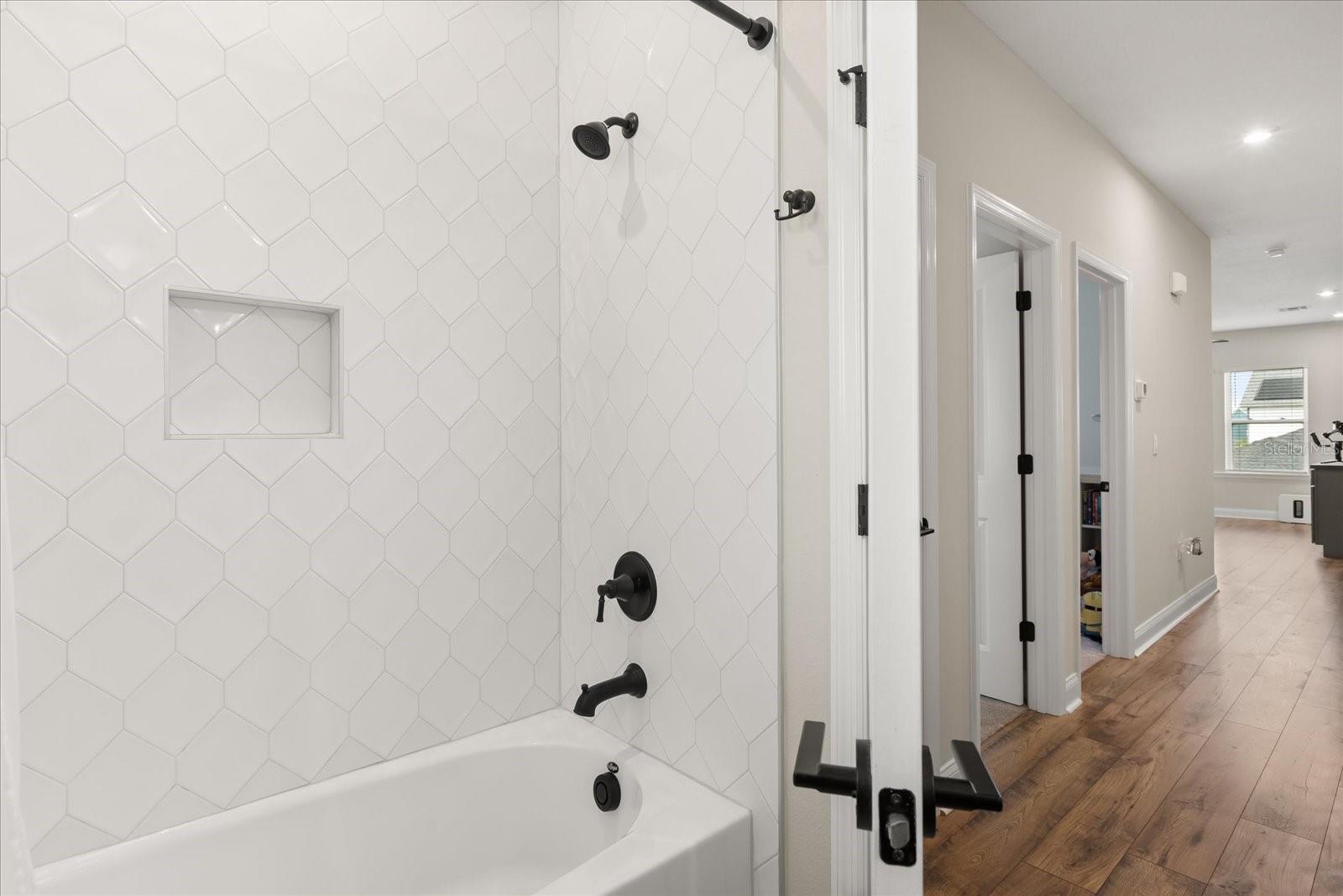 Image 24 of 44 For 6539 Quest Street