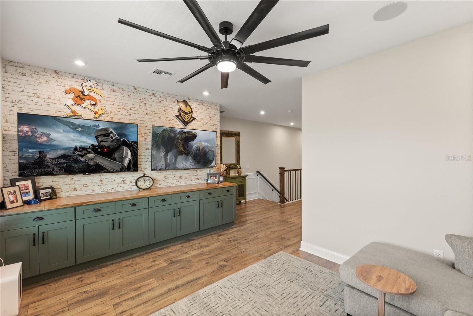 Image 26 of 44 For 6539 Quest Street