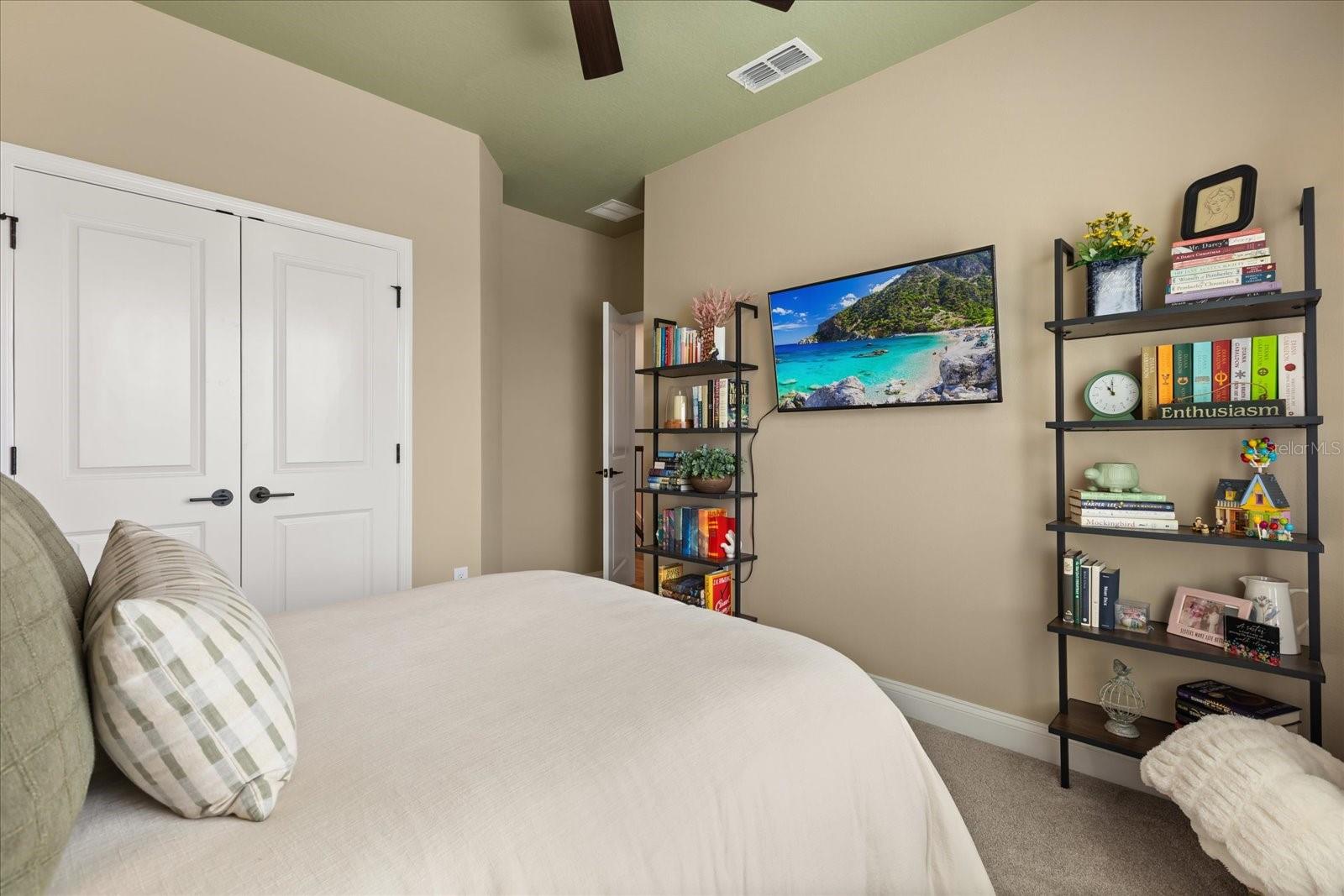 Image 28 of 44 For 6539 Quest Street