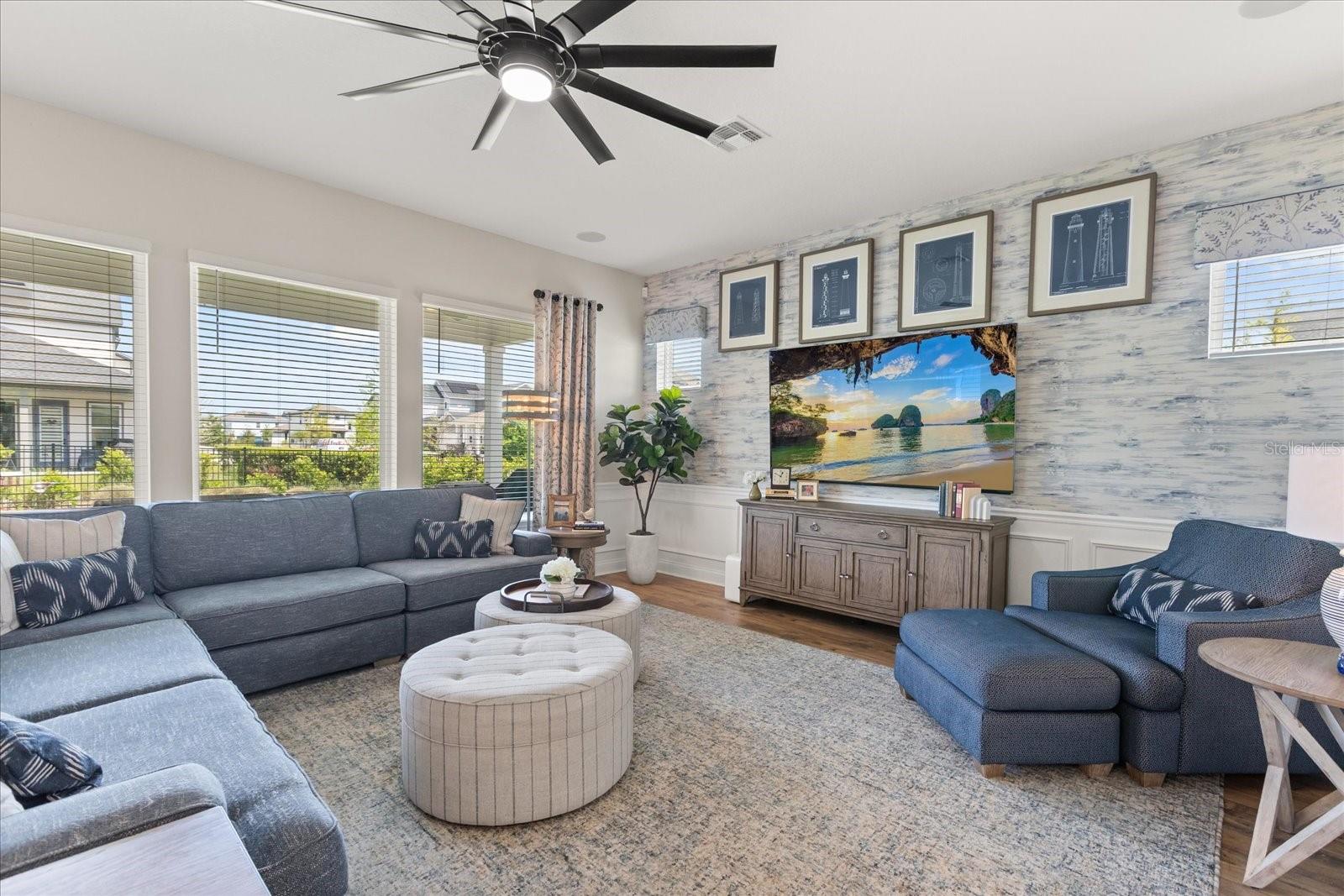 Image 5 of 44 For 6539 Quest Street