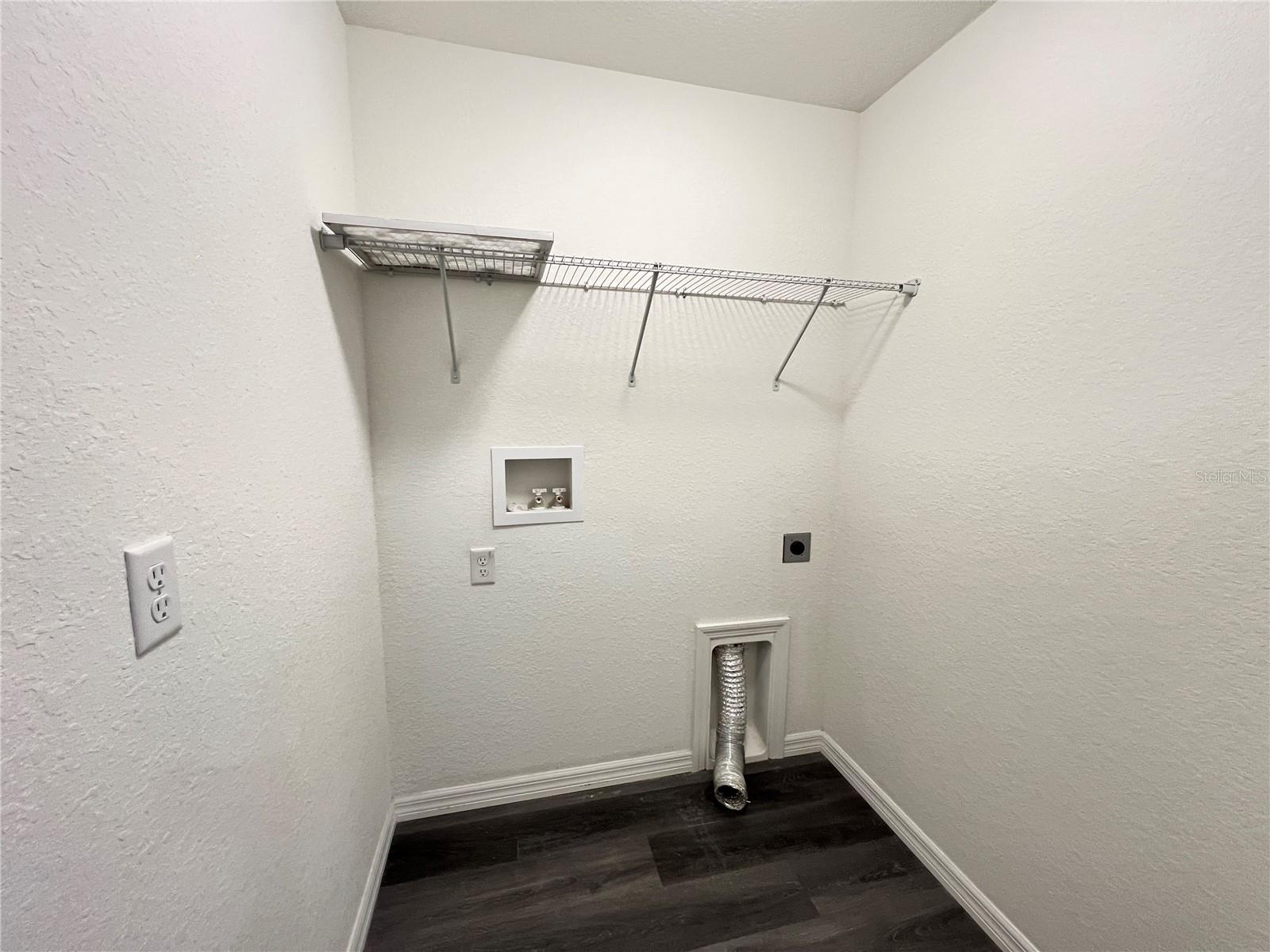 Image 20 of 24 For 297 Malauka Loop