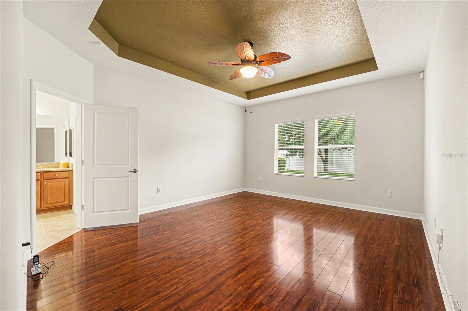 Image 11 of 34 For 3074 White Horse Court