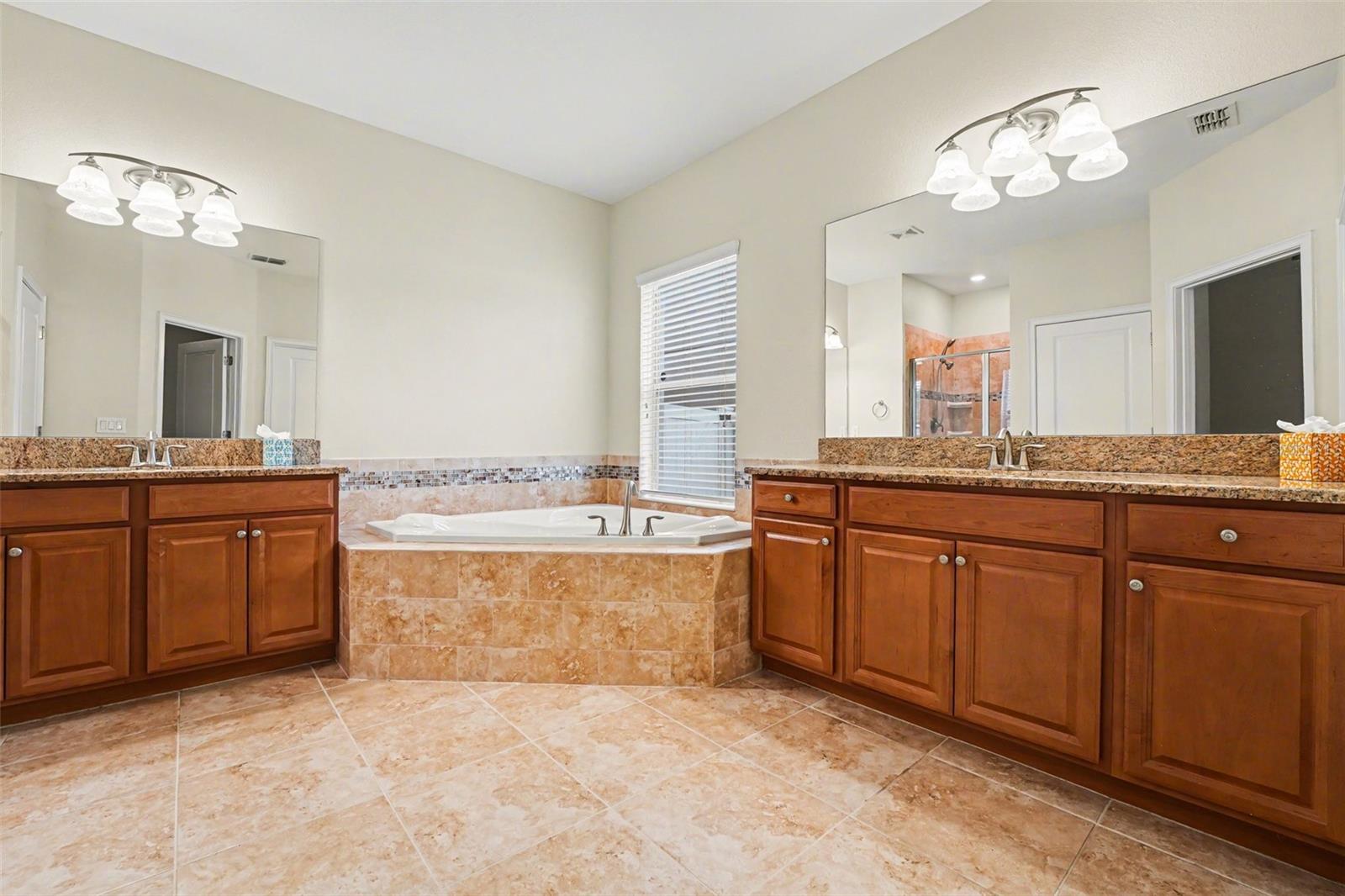 Image 12 of 34 For 3074 White Horse Court