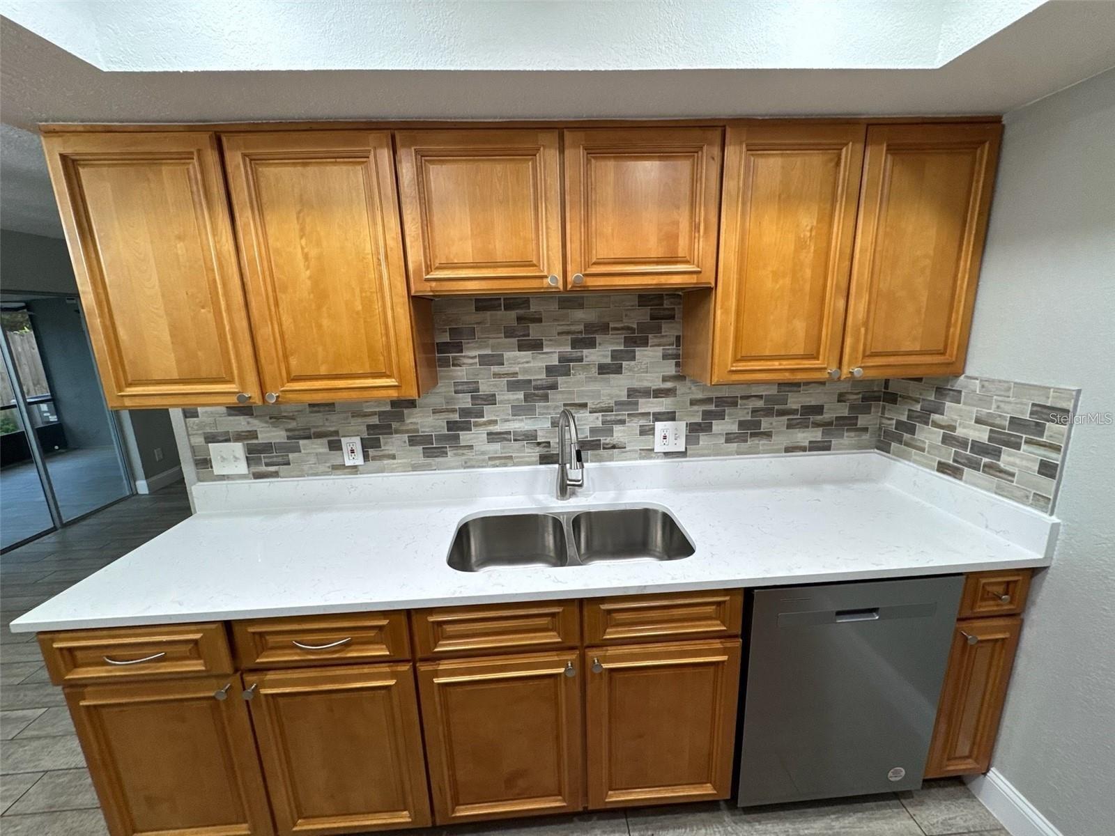 Image 13 of 33 For 2419 Rio Pinar Lakes Boulevard