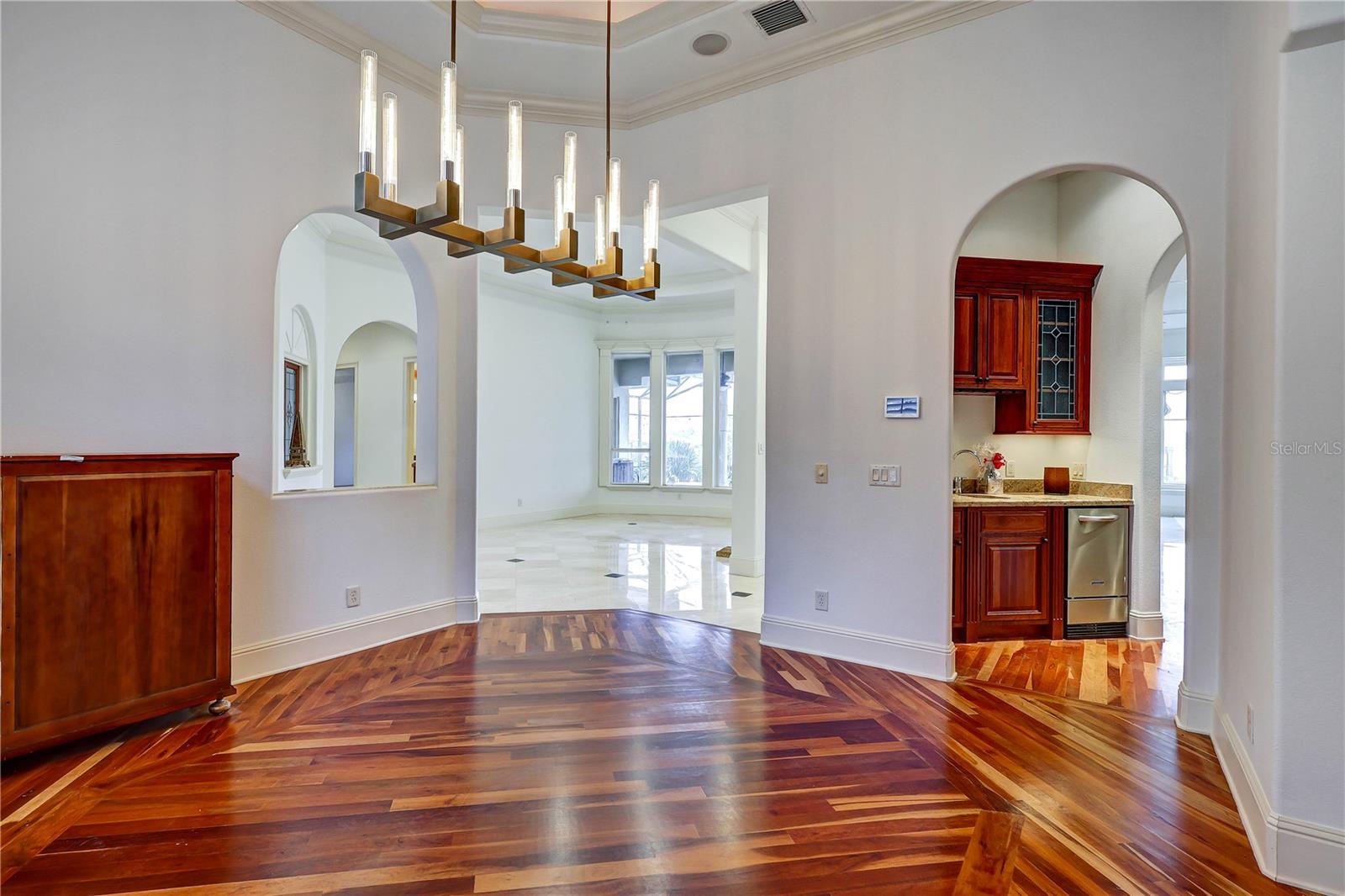 Image 14 of 41 For 9143 Southern Breeze Drive