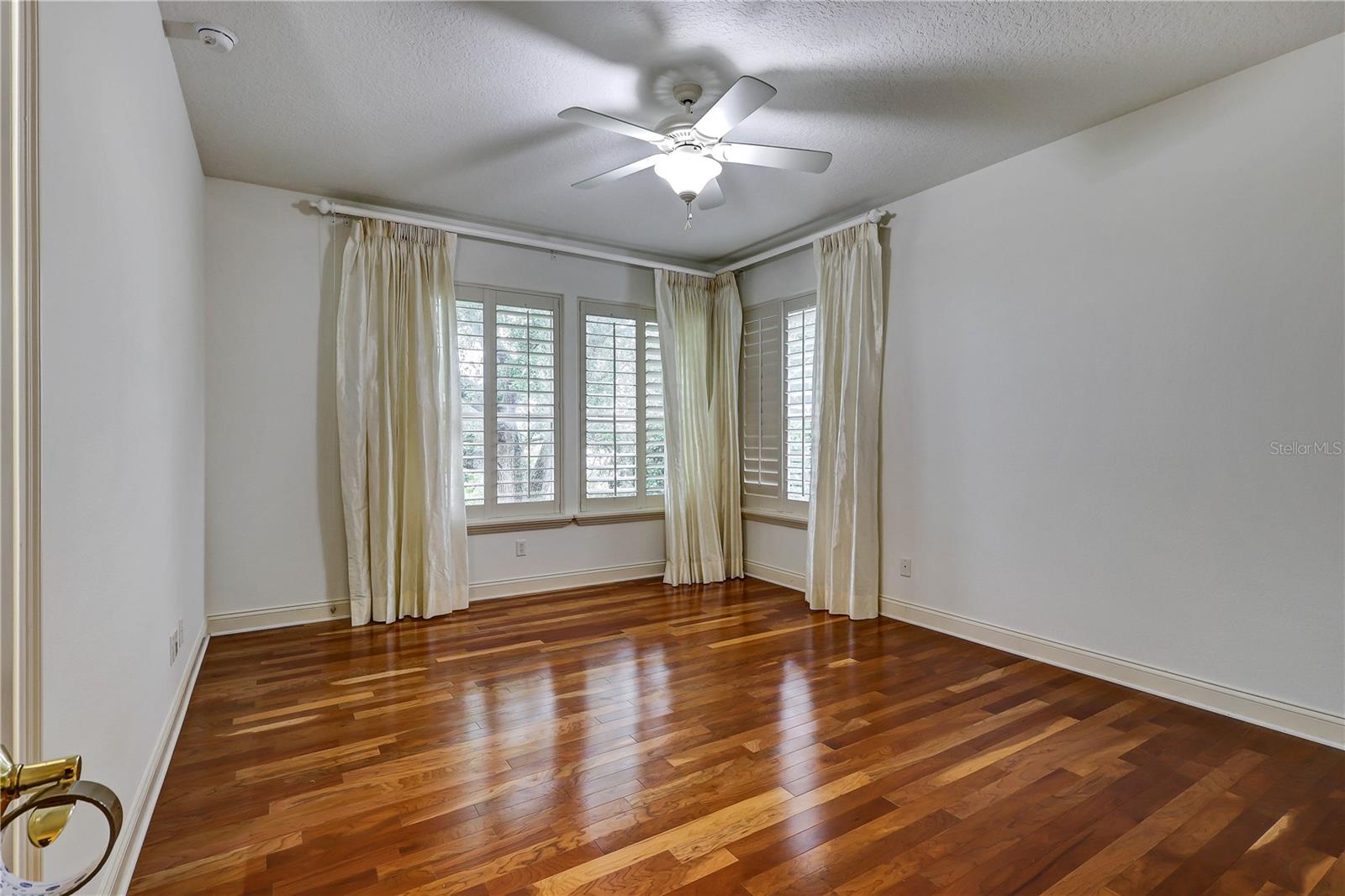 Image 31 of 41 For 9143 Southern Breeze Drive