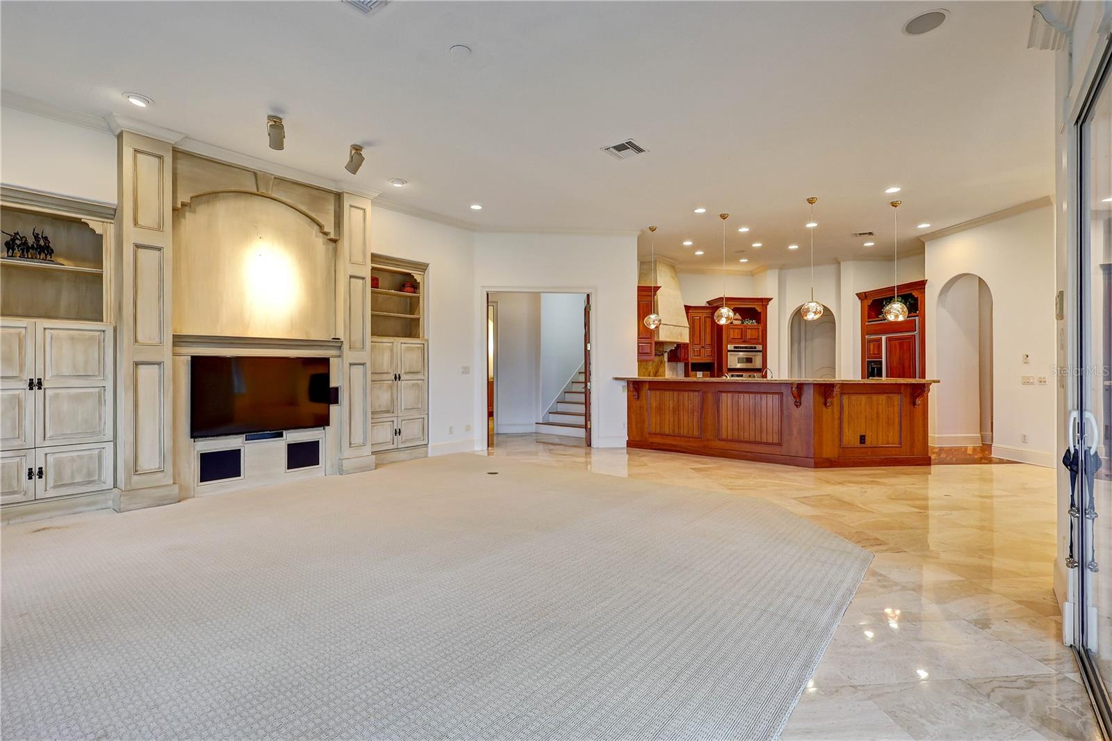 Image 7 of 41 For 9143 Southern Breeze Drive