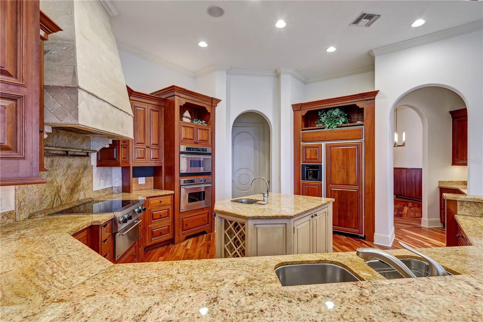 Image 8 of 41 For 9143 Southern Breeze Drive