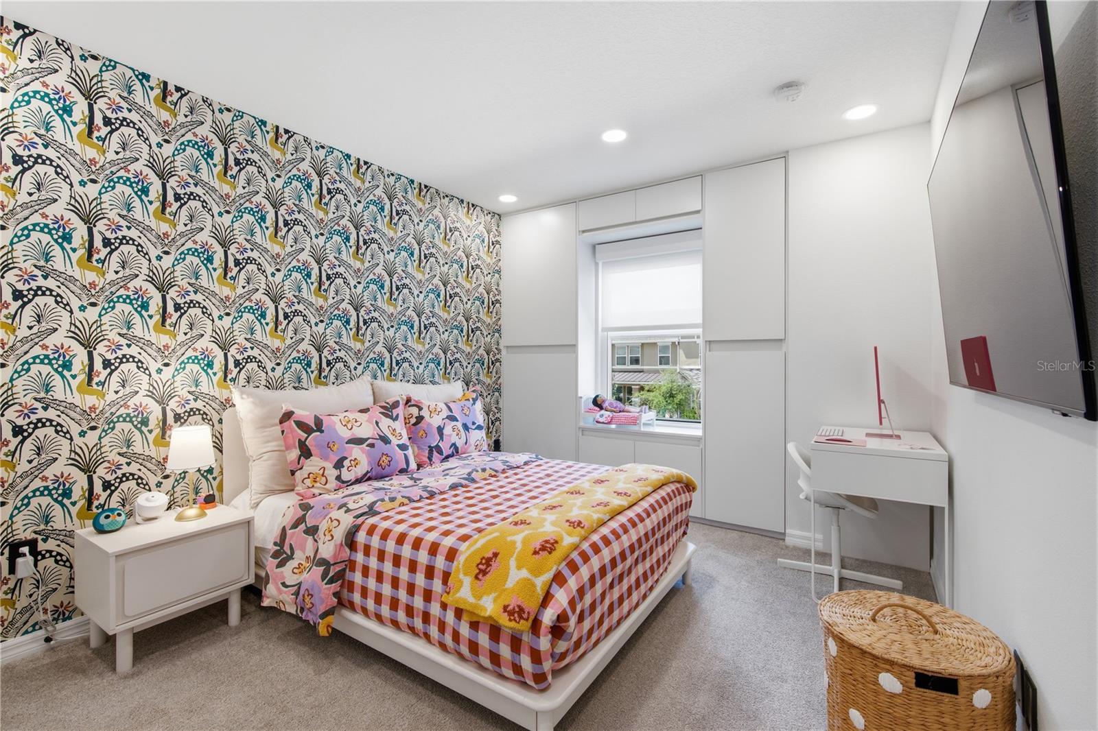 Image 16 of 36 For 16413 Prairie School Drive