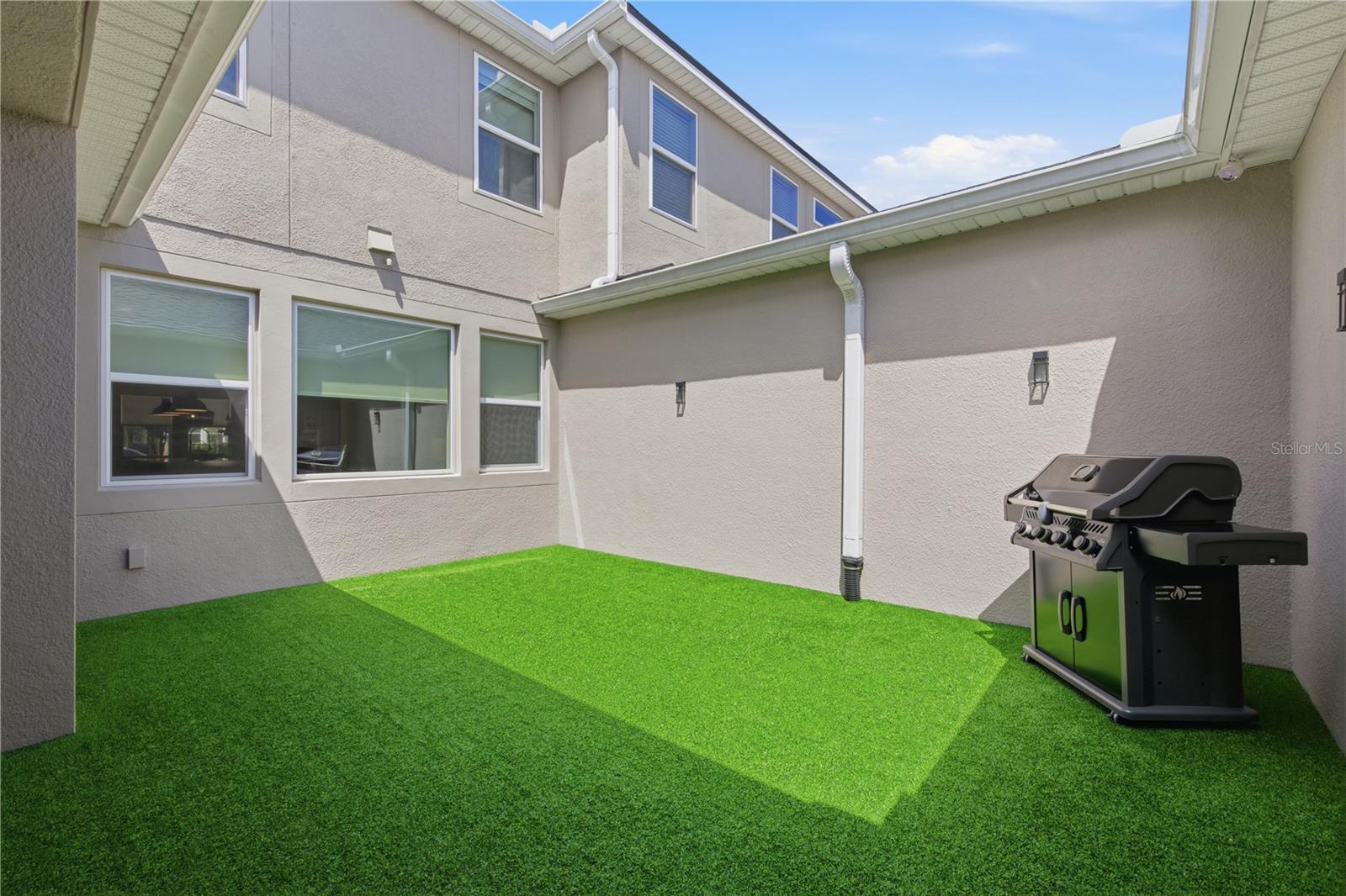 Image 23 of 36 For 16413 Prairie School Drive