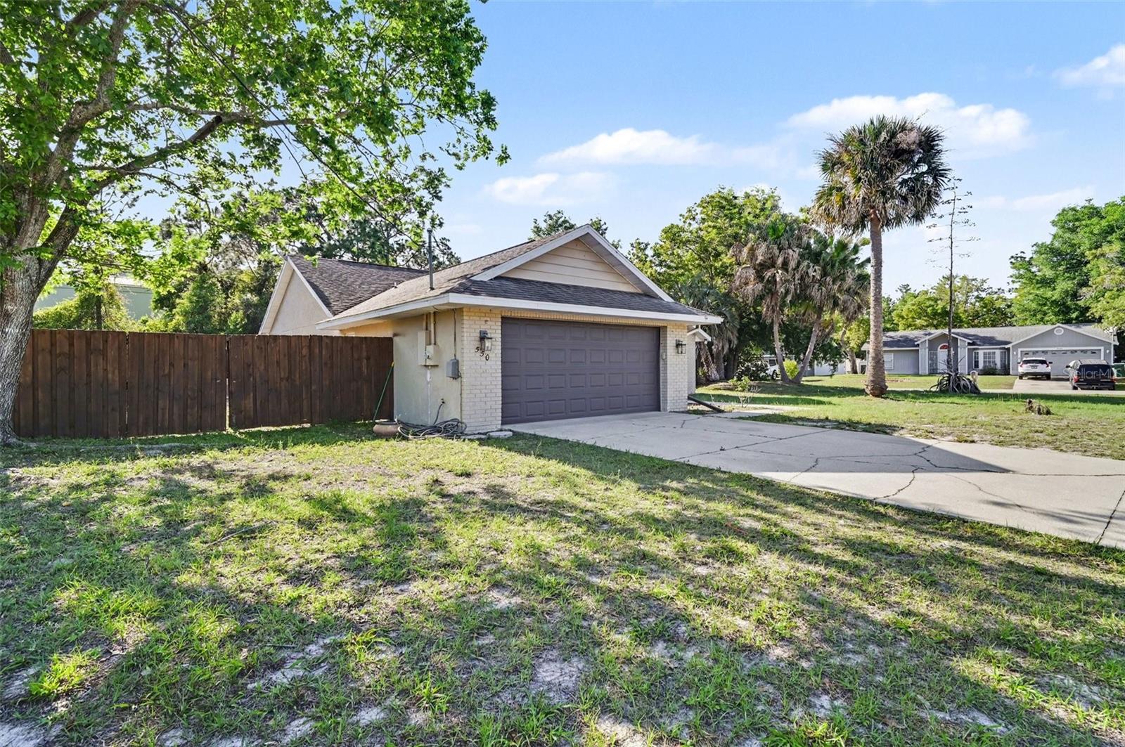 Image 2 of 30 For 550 Kangley Avenue