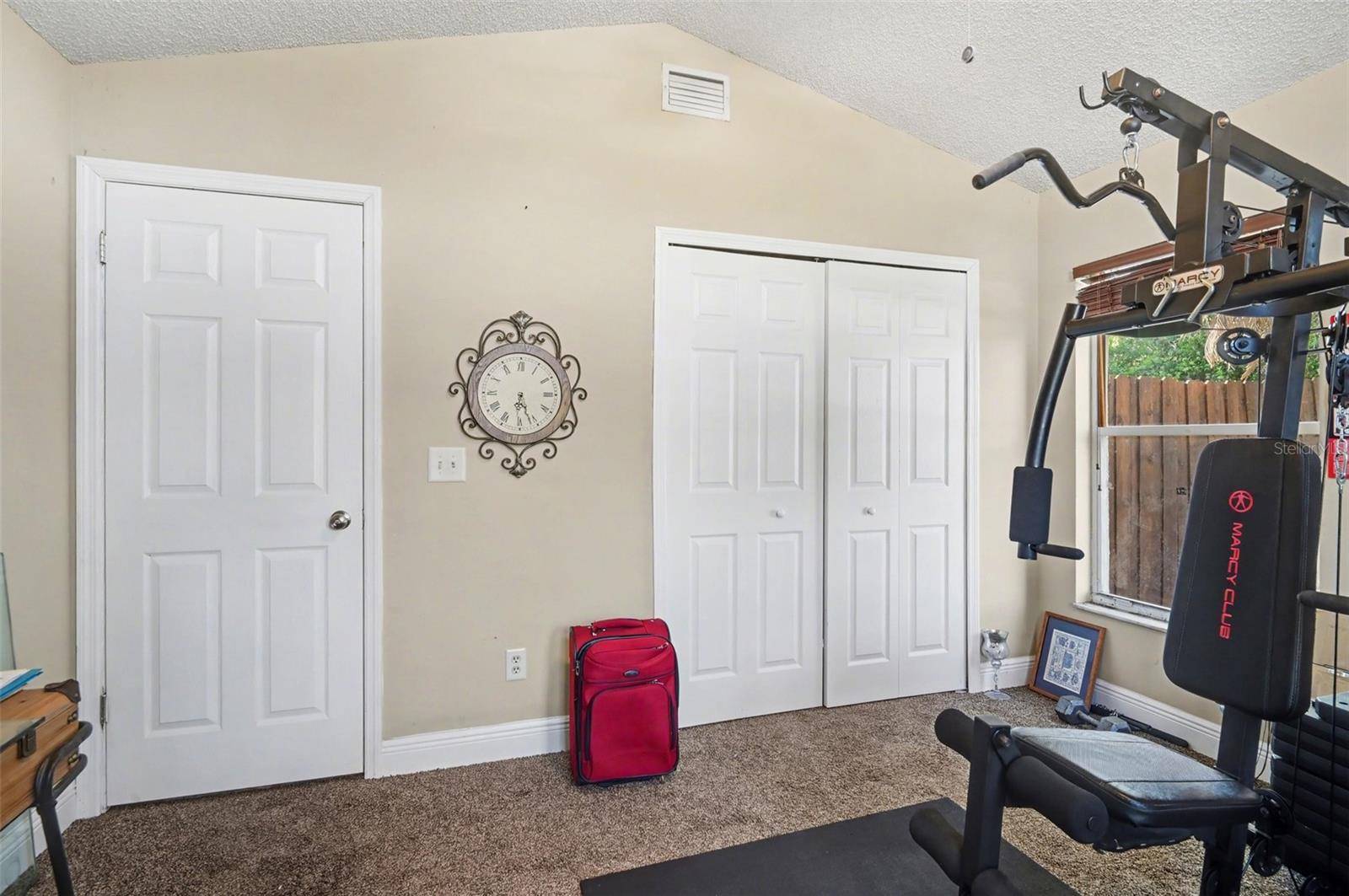 Image 21 of 30 For 550 Kangley Avenue