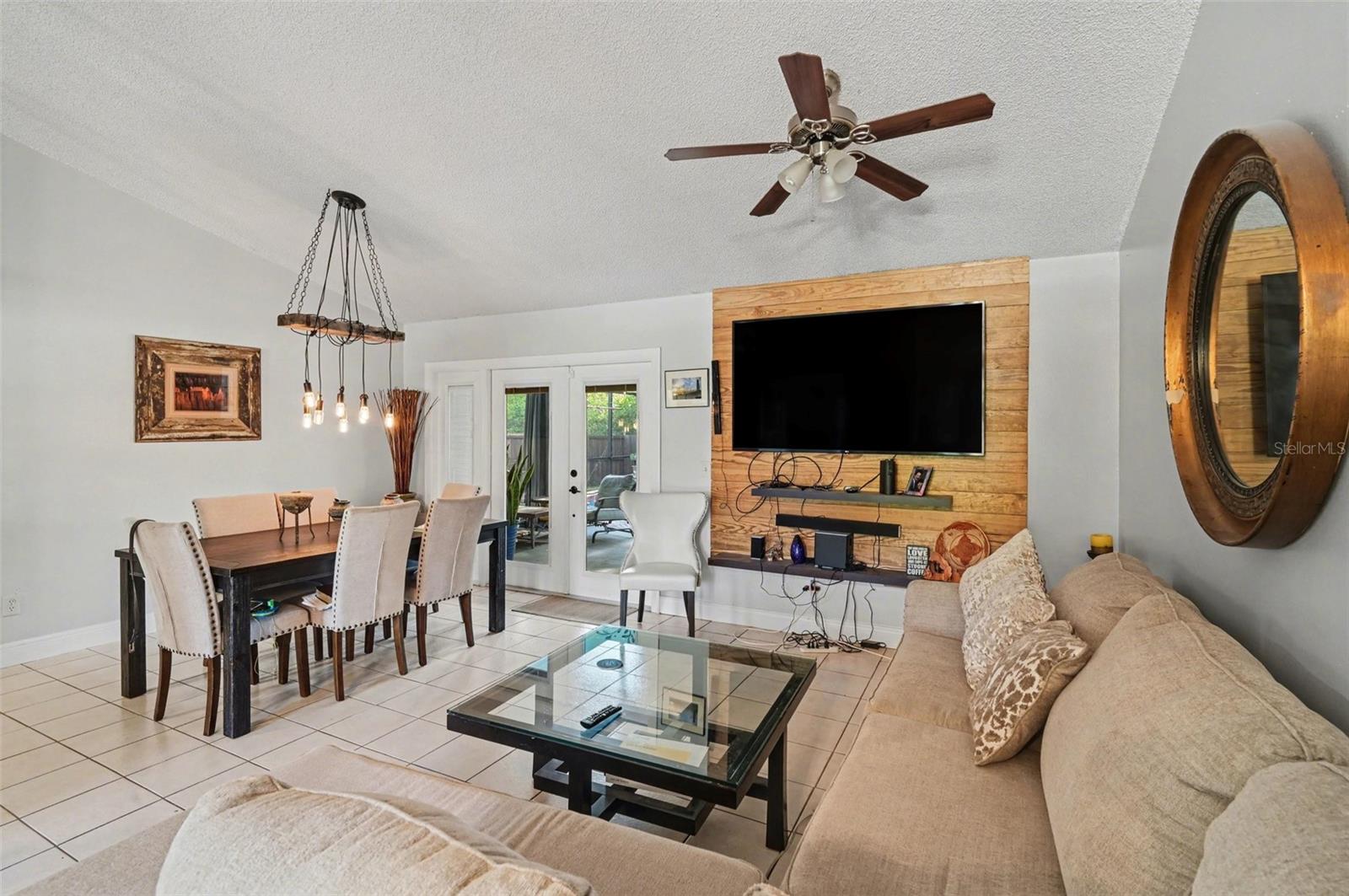 Image 4 of 30 For 550 Kangley Avenue