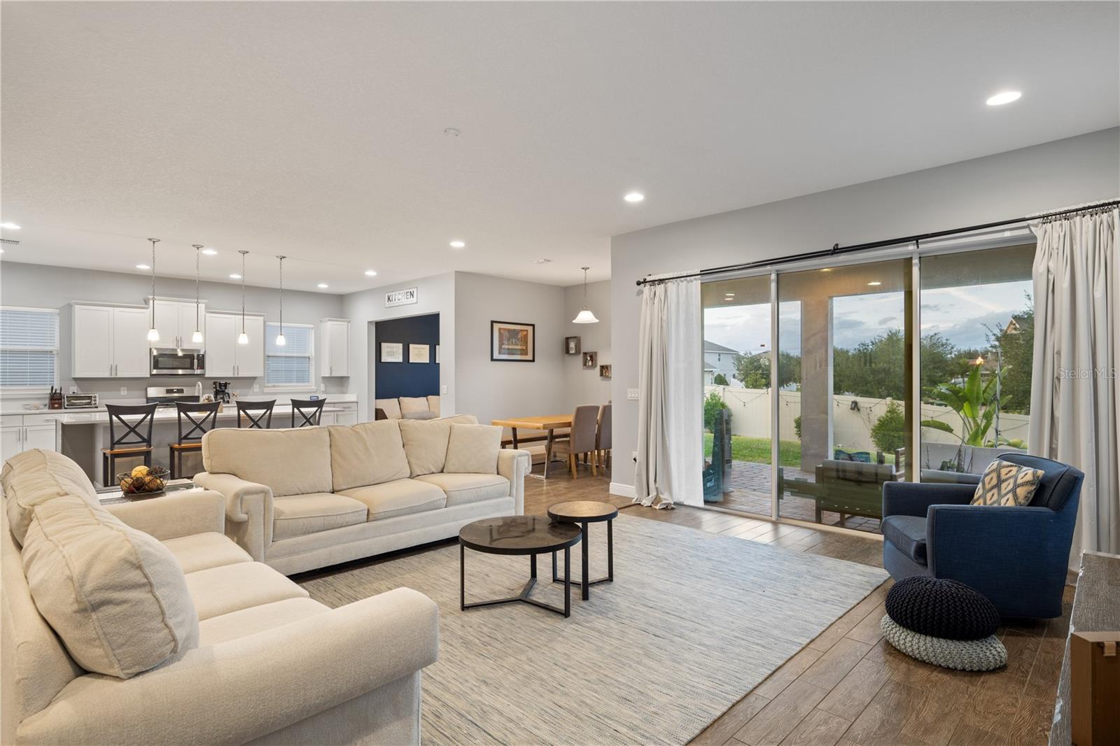 Image 11 of 31 For 15713 Sweet Limetta Drive