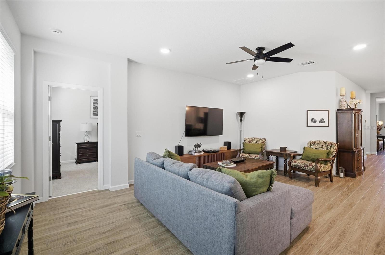 Image 38 of 76 For 5268 Prairie Preserve Run