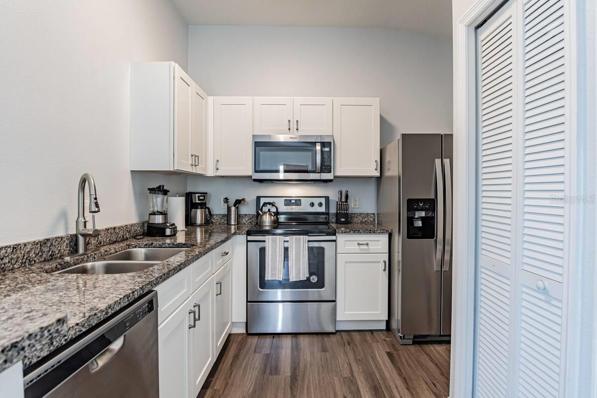 Image 11 of 20 For 2788 Club Cortile Circle B