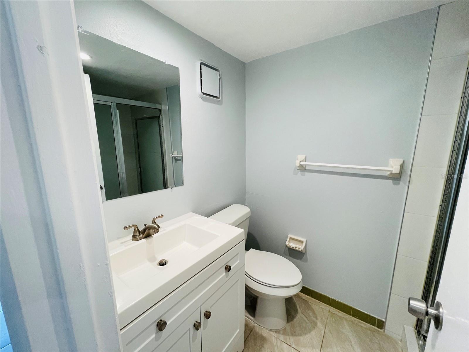 Image 16 of 25 For 11014 Knollview Way