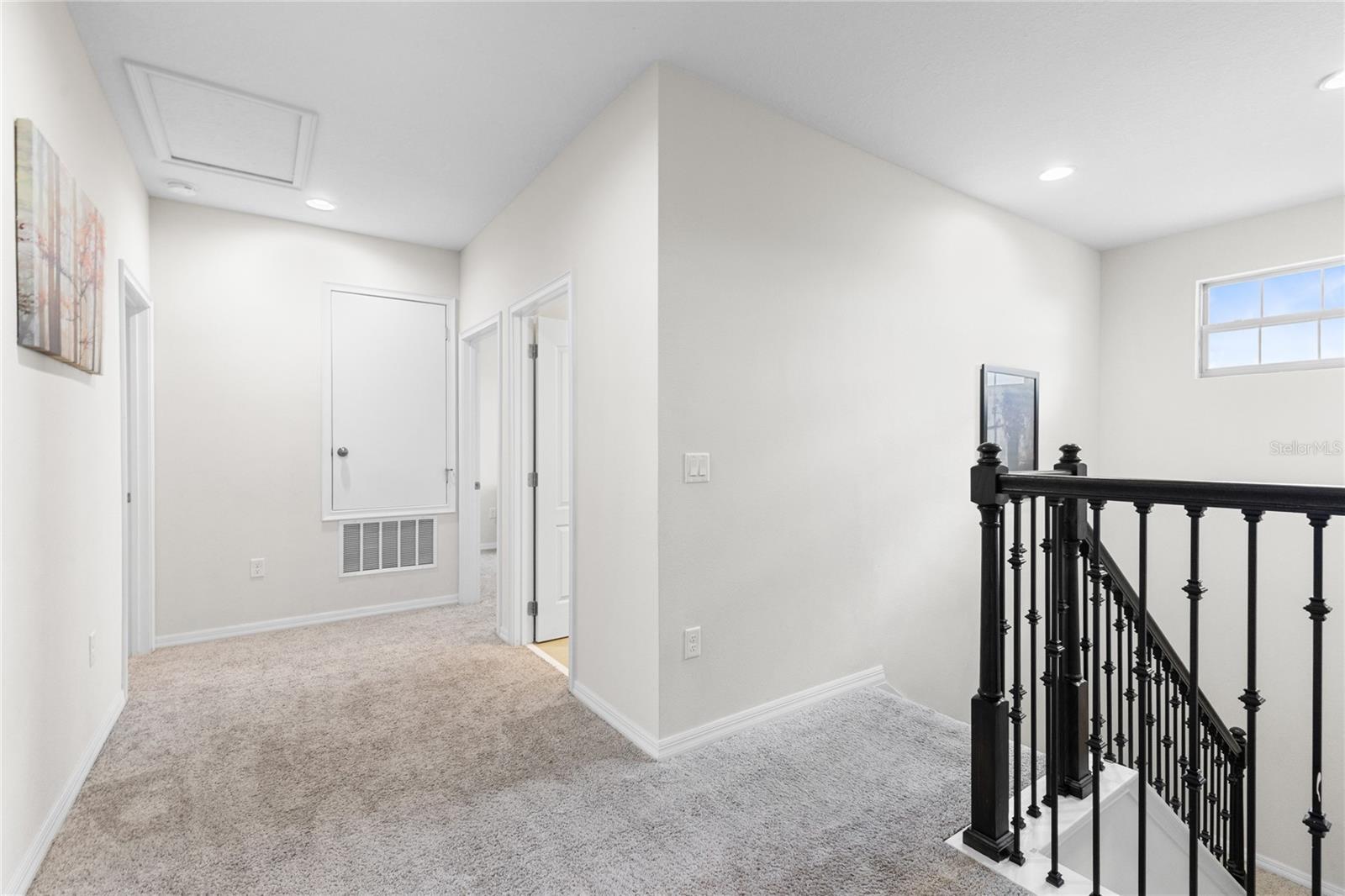 Image 17 of 40 For 10281 Henbury Street