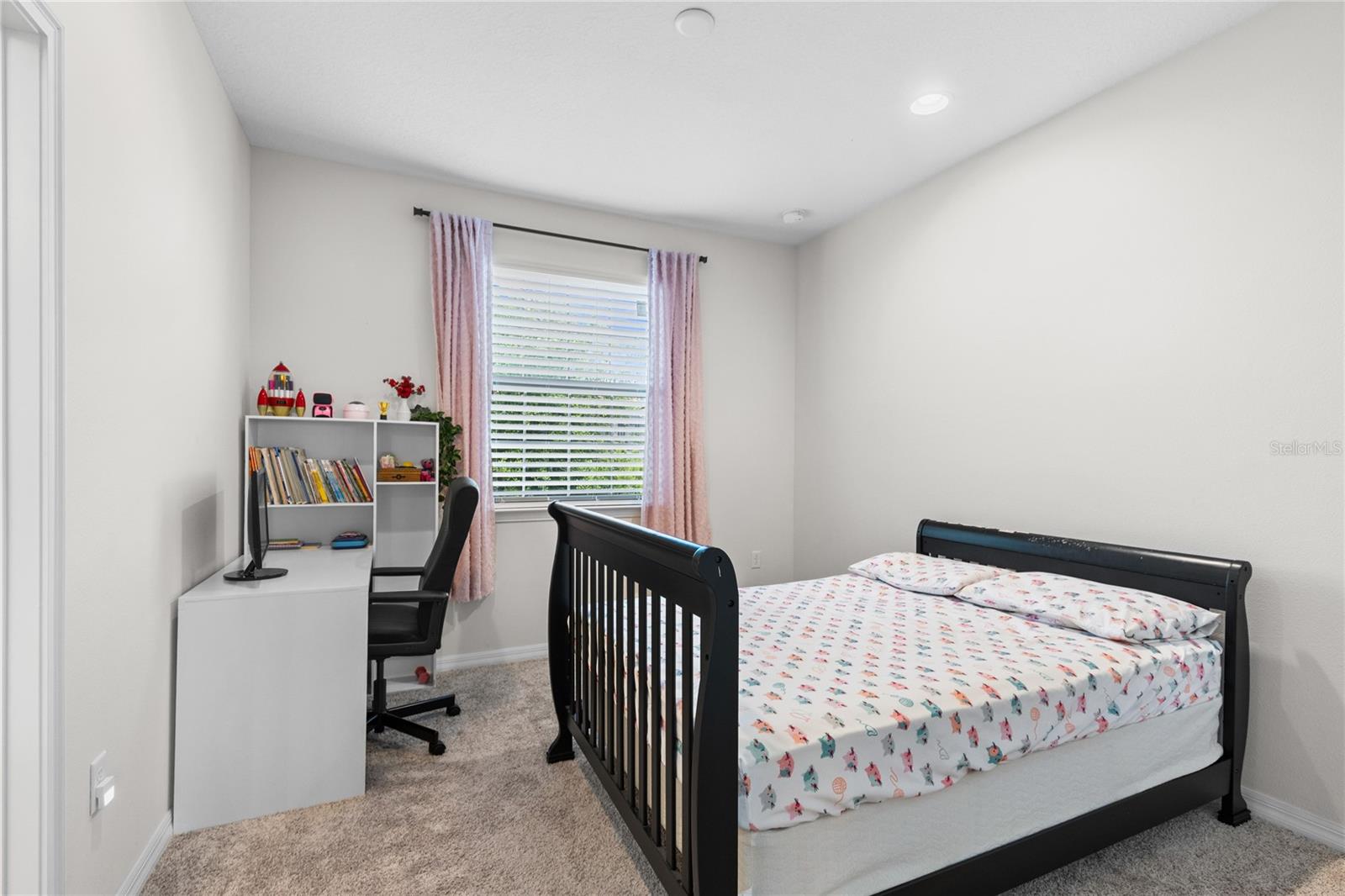 Image 24 of 40 For 10281 Henbury Street