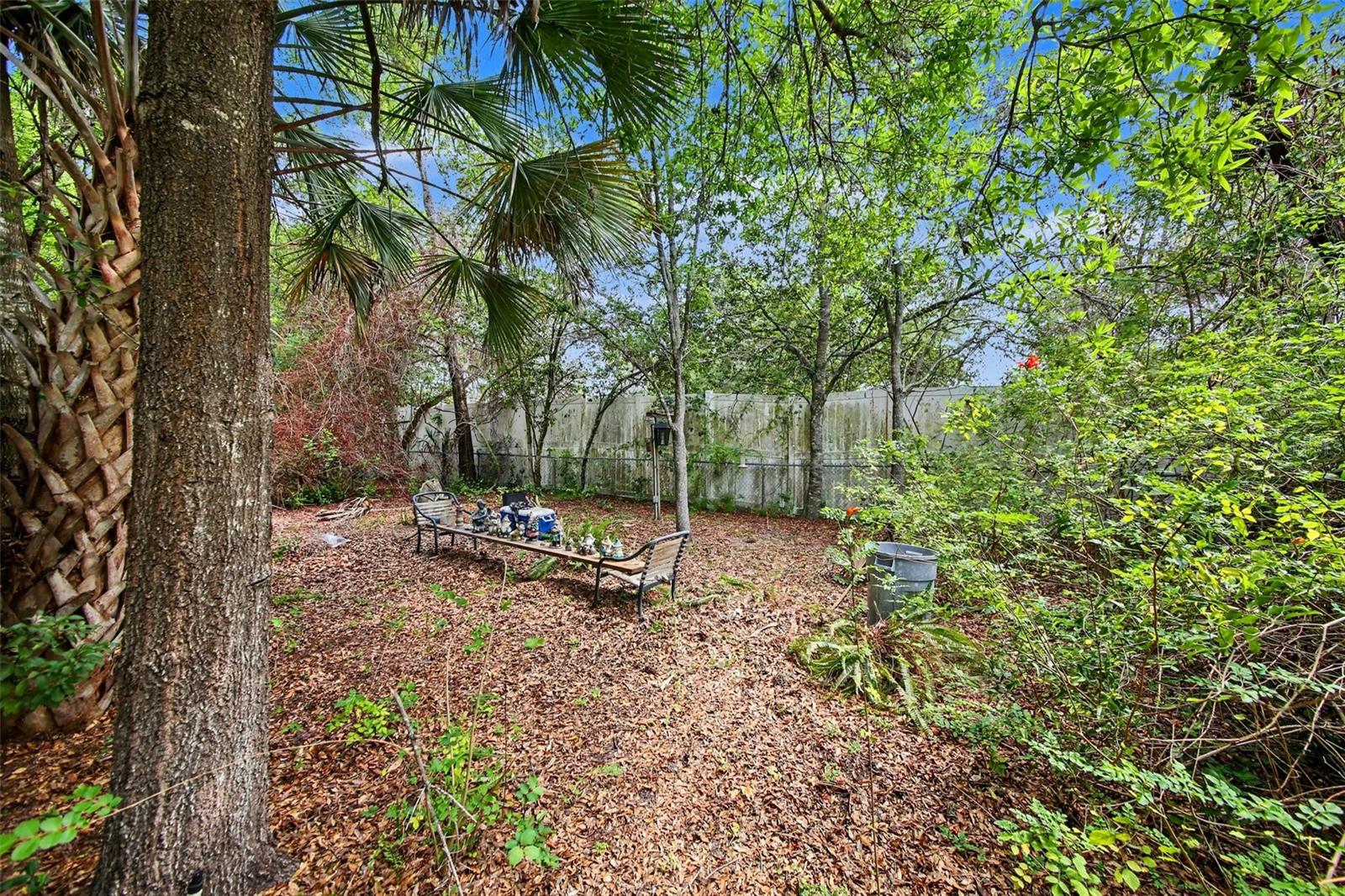 Image 19 of 20 For 420 Diane Court