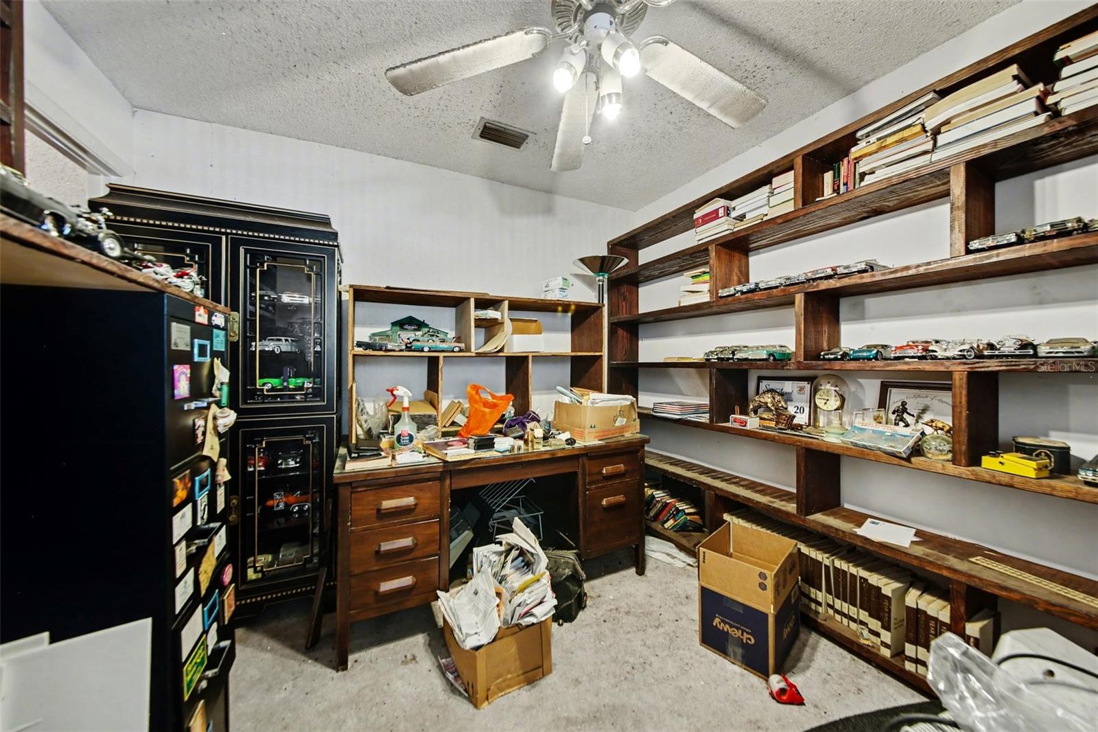 Image 7 of 20 For 420 Diane Court