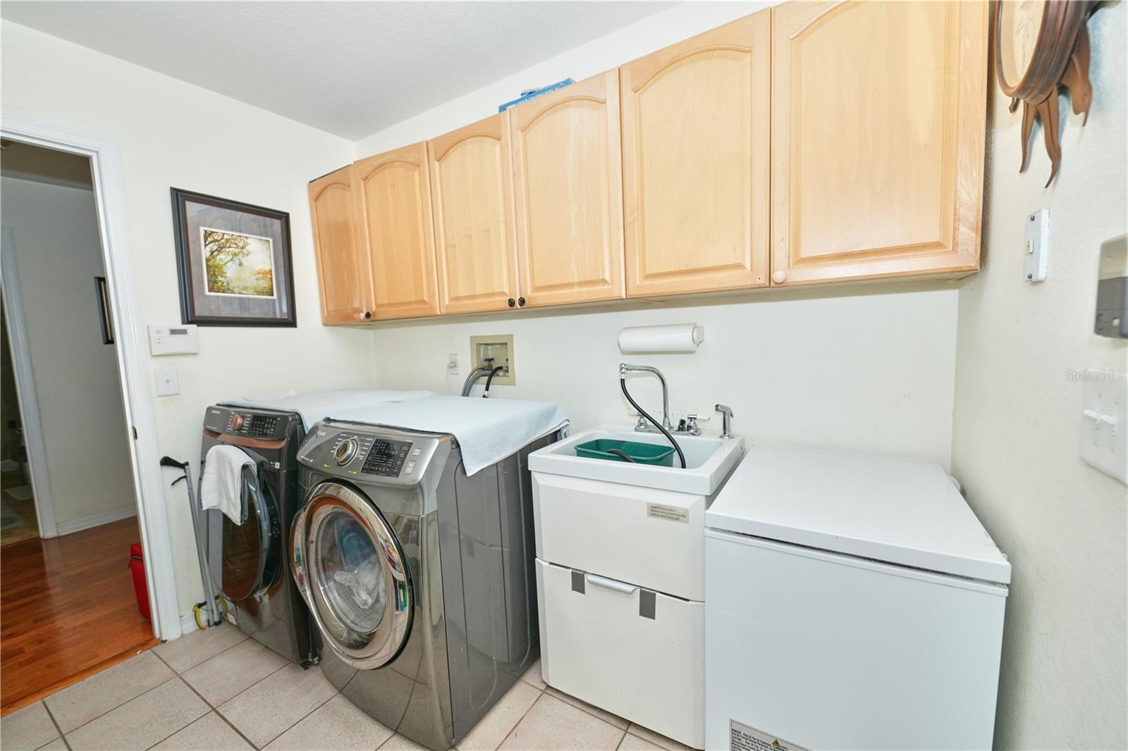 Image 31 of 47 For 103 Olympus Drive