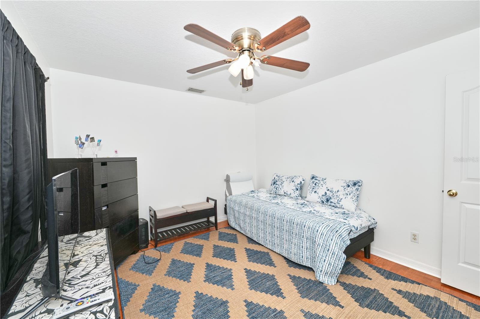 Image 45 of 47 For 103 Olympus Drive