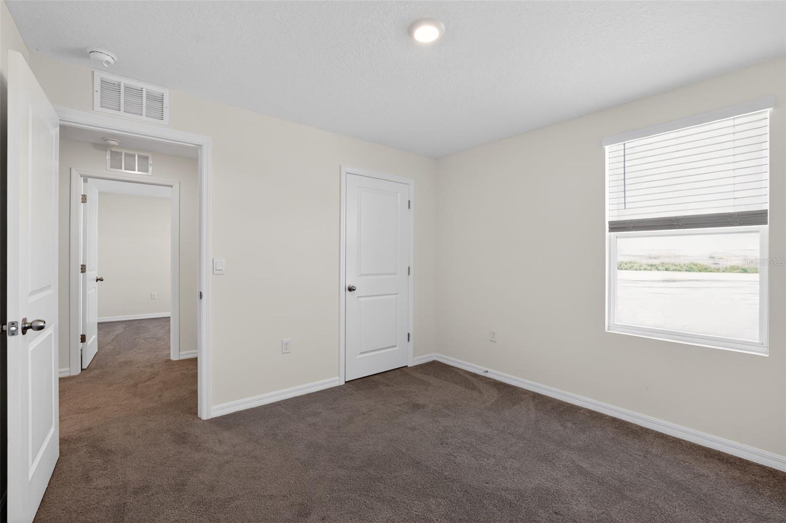 Image 15 of 23 For 451 Sunlit Coral Street