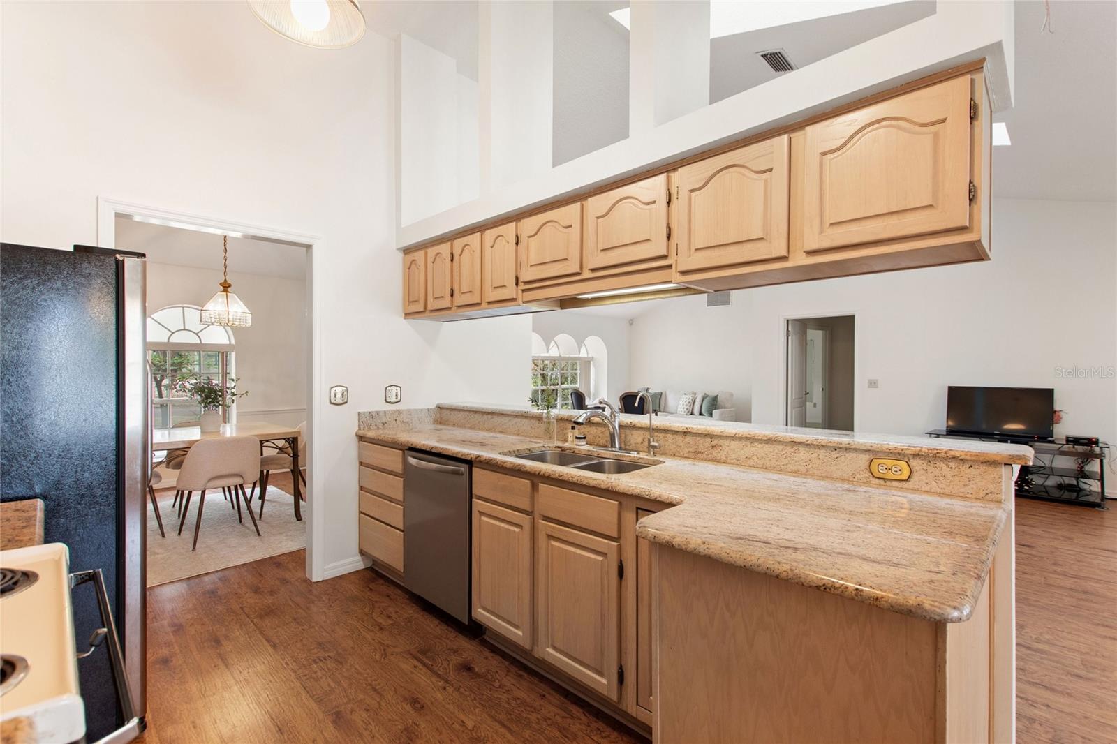 Image 20 of 46 For 7409 Megan Elissa Lane