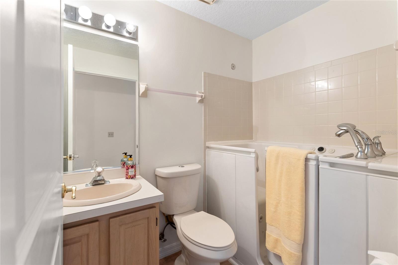 Image 31 of 46 For 7409 Megan Elissa Lane