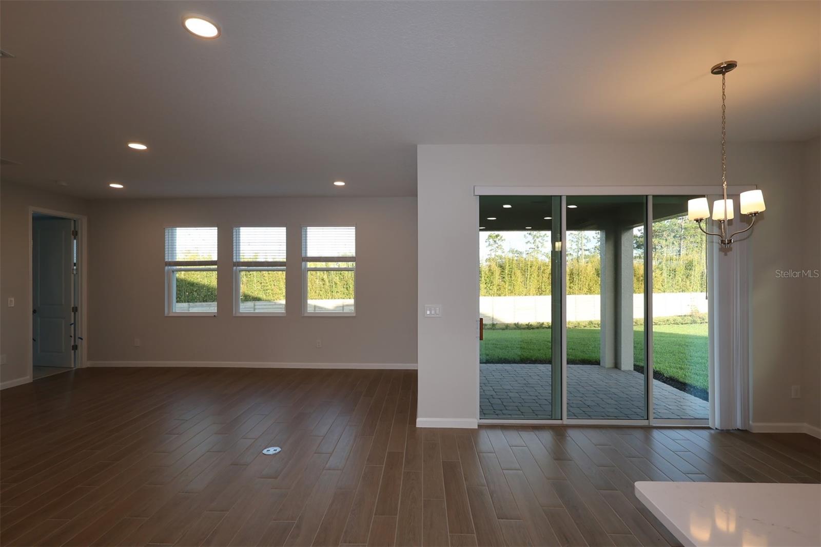 Image 14 of 18 For 5433 Park Guell Street