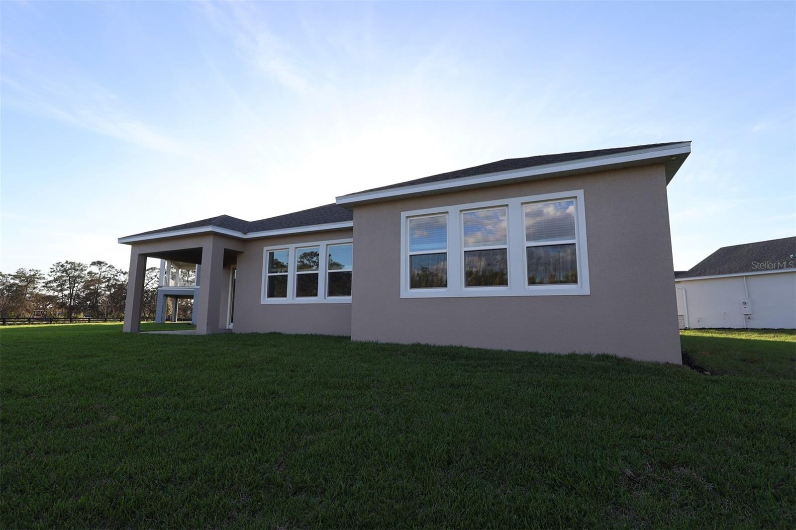 Image 16 of 18 For 5433 Park Guell Street