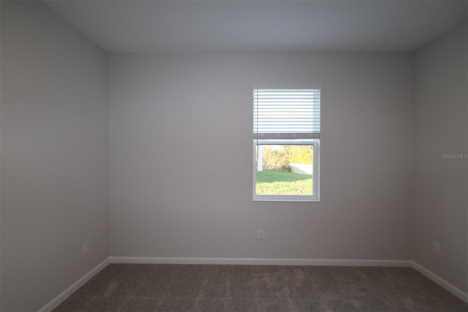 Image 3 of 18 For 5433 Park Guell Street