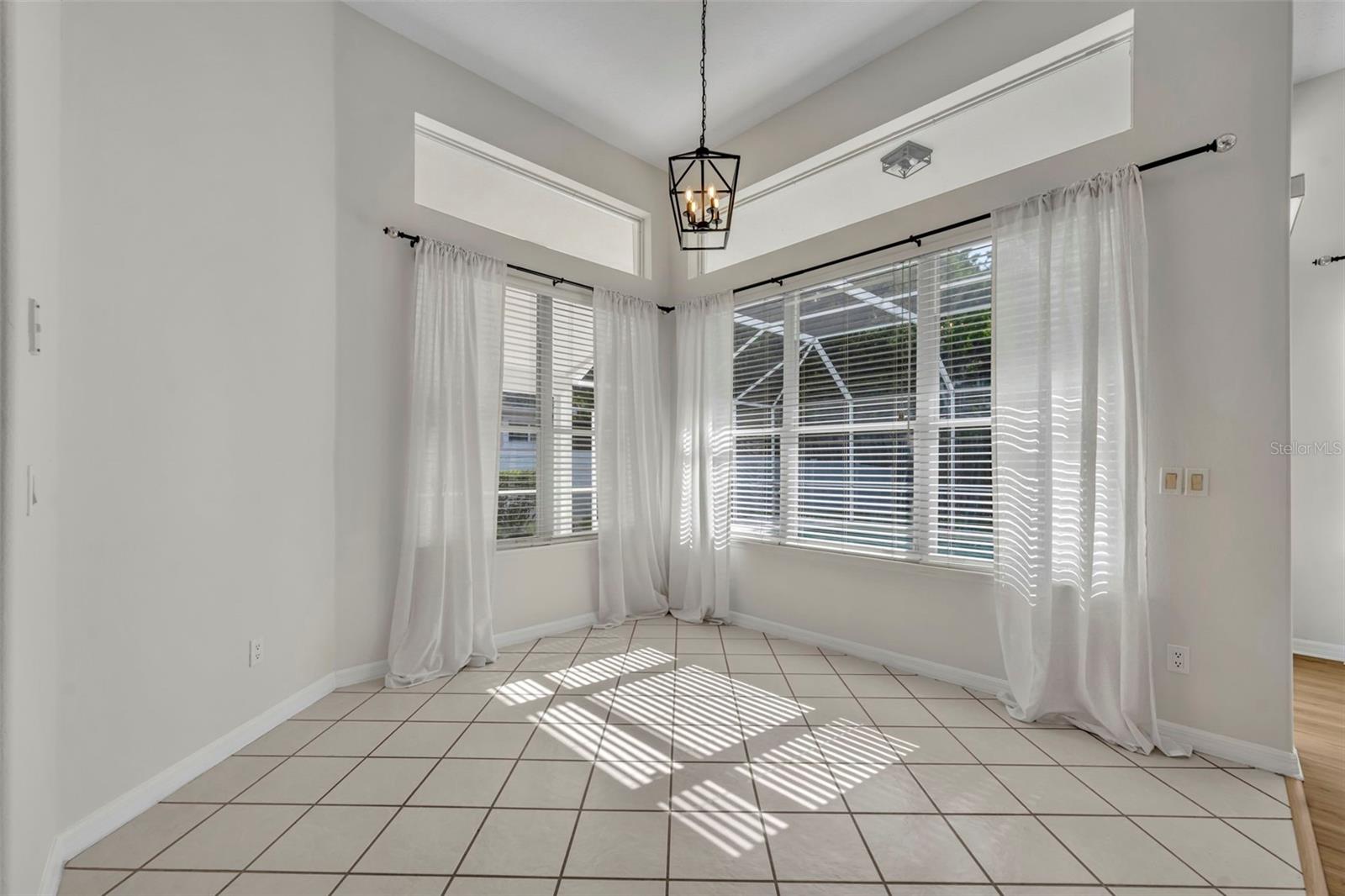 Image 39 of 69 For 1054 Landview Court