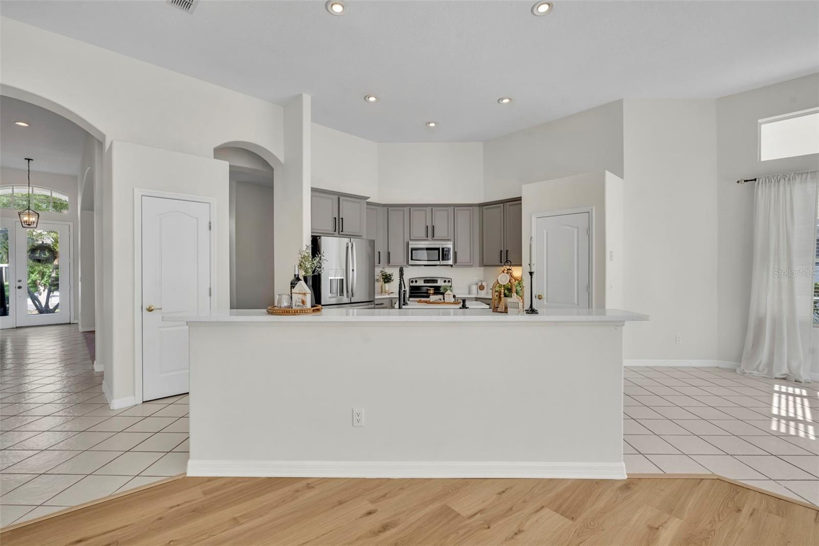 Image 42 of 69 For 1054 Landview Court