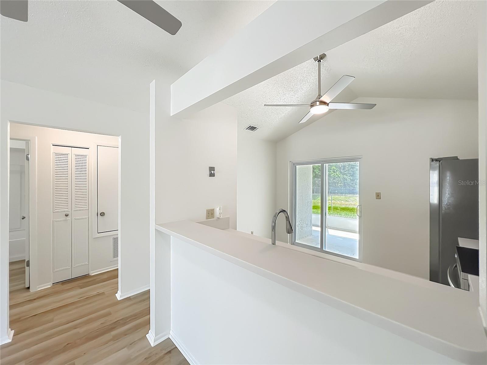 Listing photo id 11 for 10436 Riva Ridge Trail